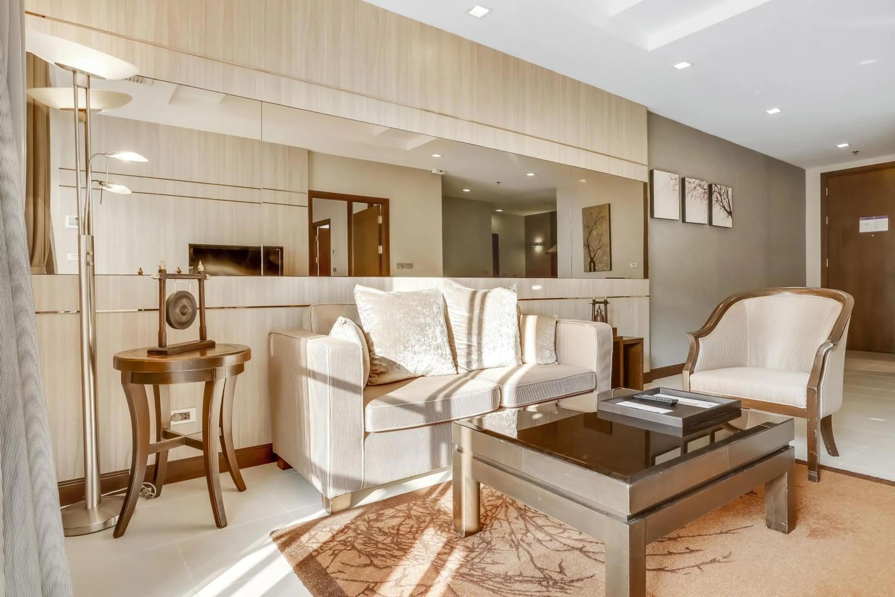 Seating area in Grand Mercure Bangkok Asoke Residence