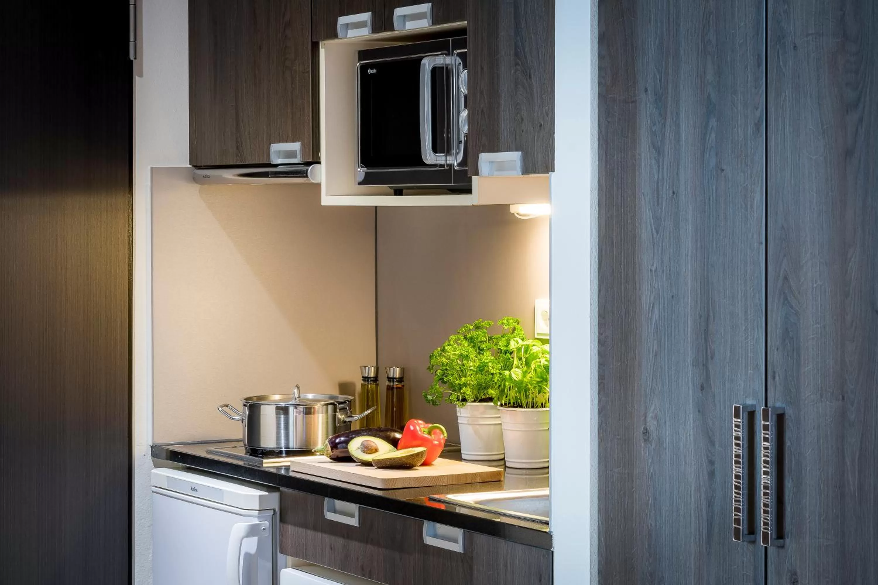 Kitchen or kitchenette in Citadines Arnulfpark Munich