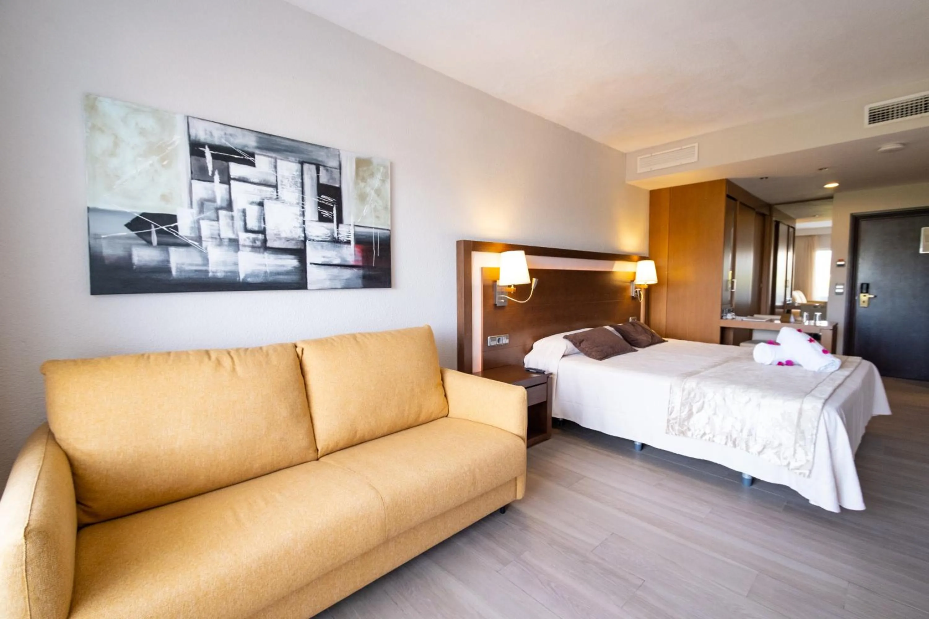 Bed in Hotel Condesa