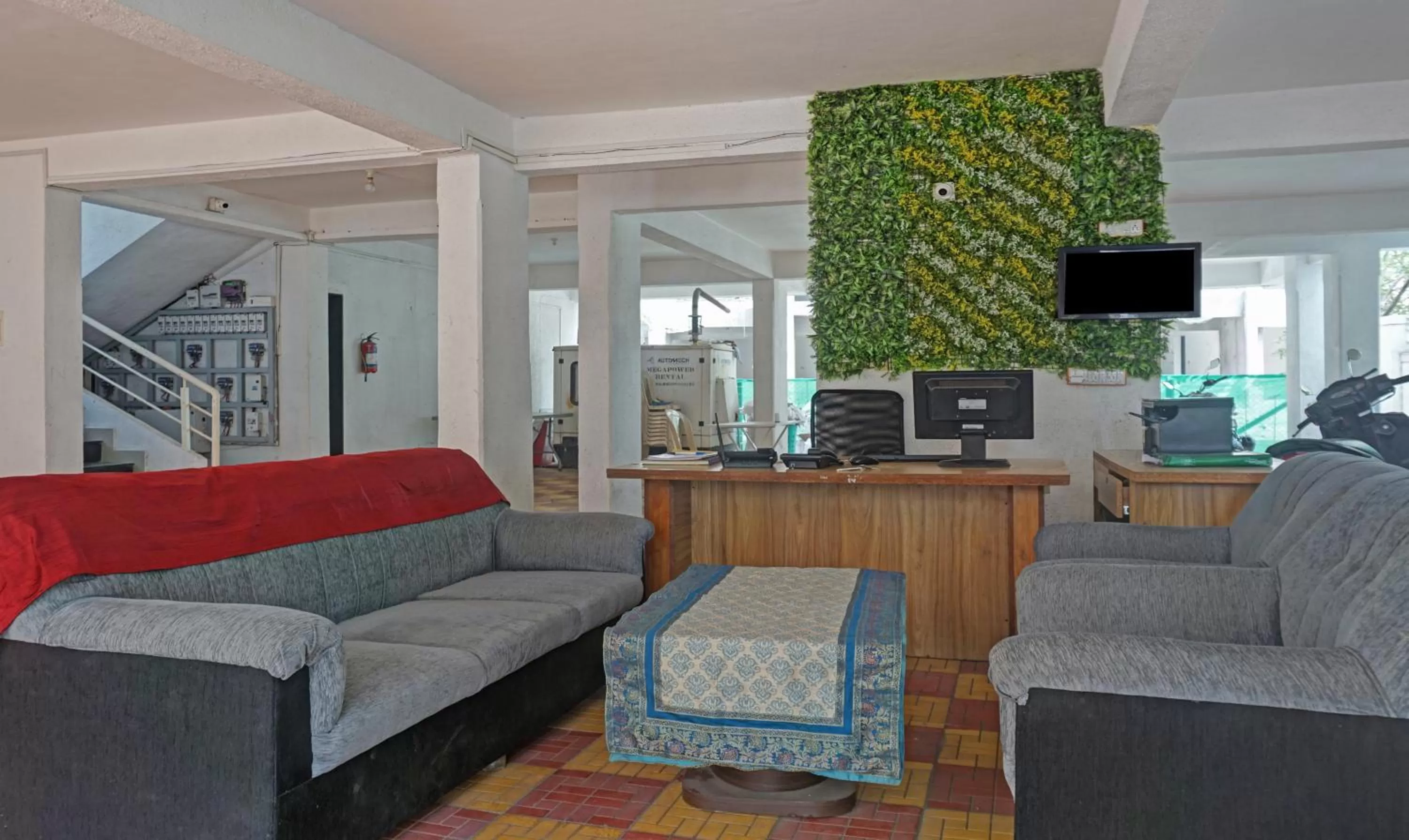 Lobby or reception in Itsy Hotels AY Plus Hotels