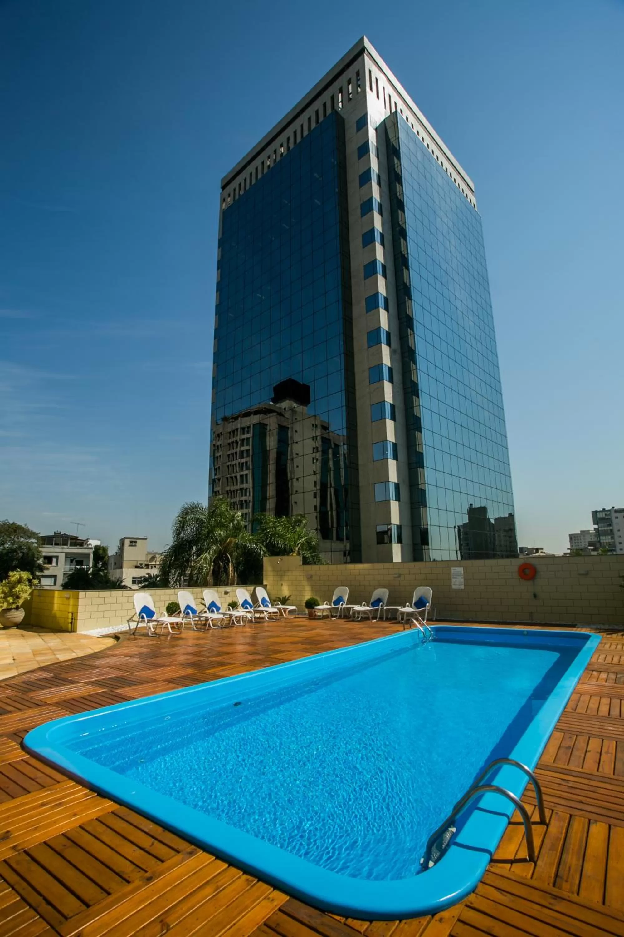 Swimming pool in Novotel Porto Alegre Tres Figueiras