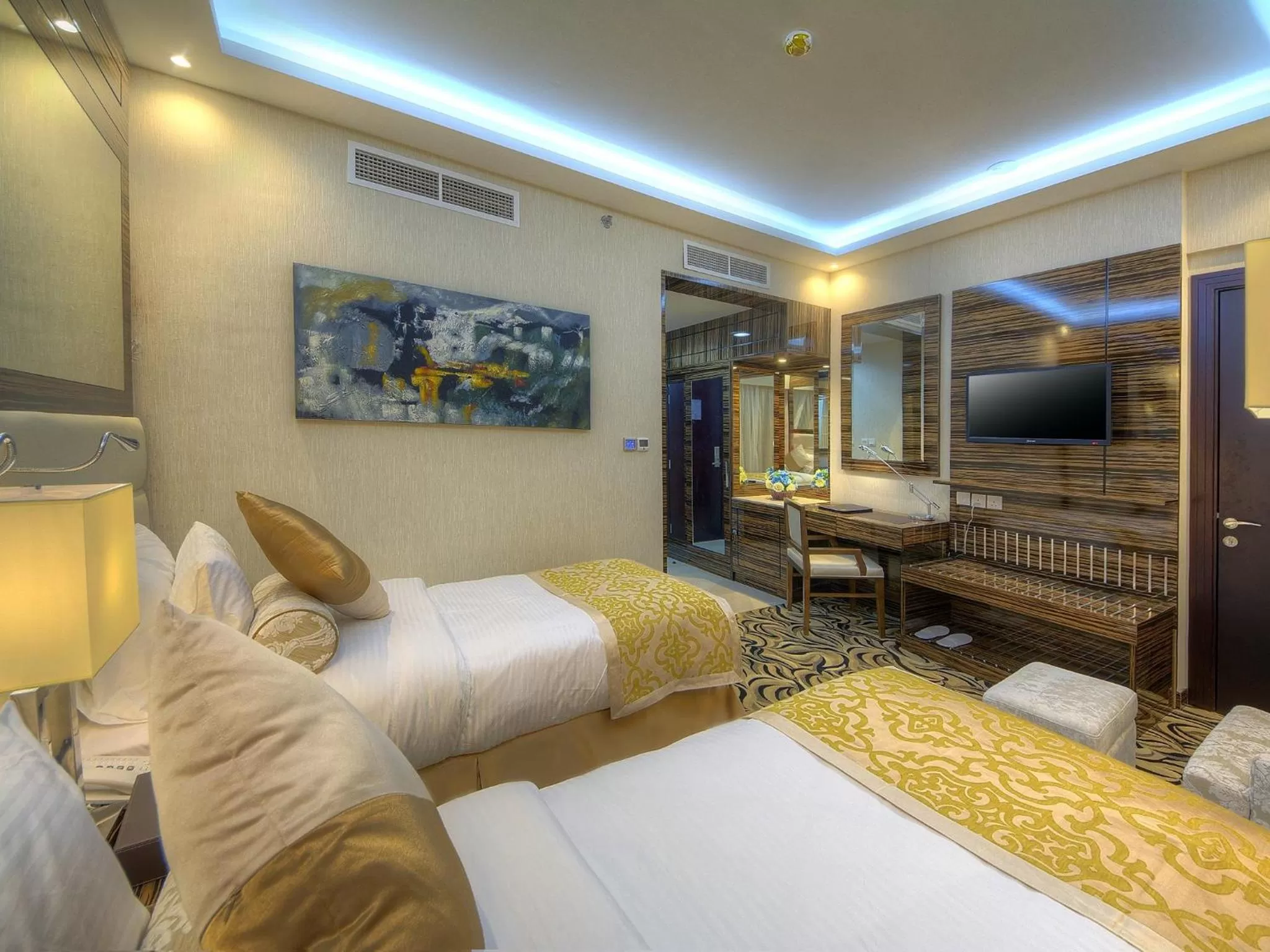 Bedroom, Bed in Orchid Vue Hotel