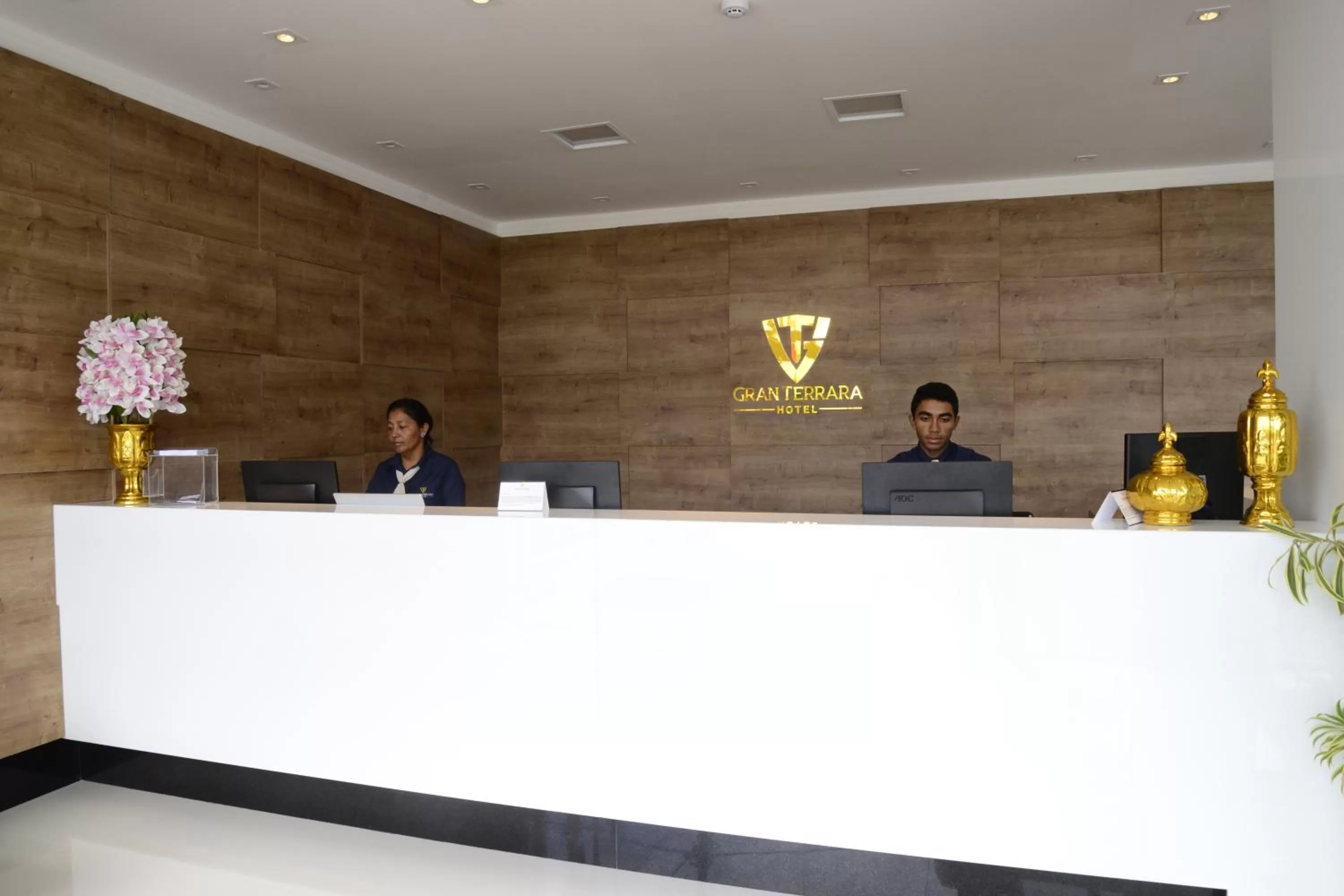 Staff in Granterrara Hotel