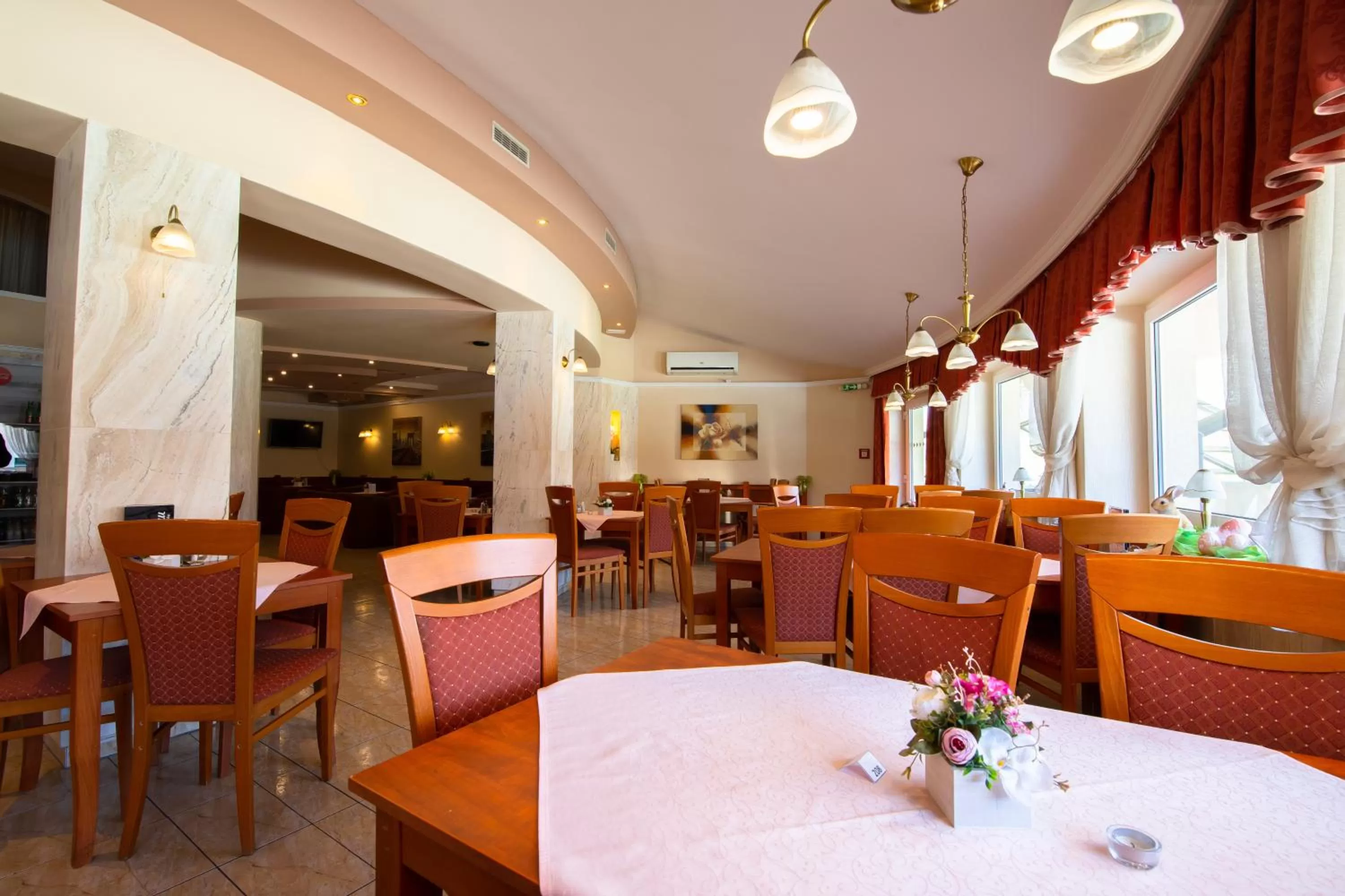 Restaurant/places to eat in Hotel Orchidea Spa & Wellness