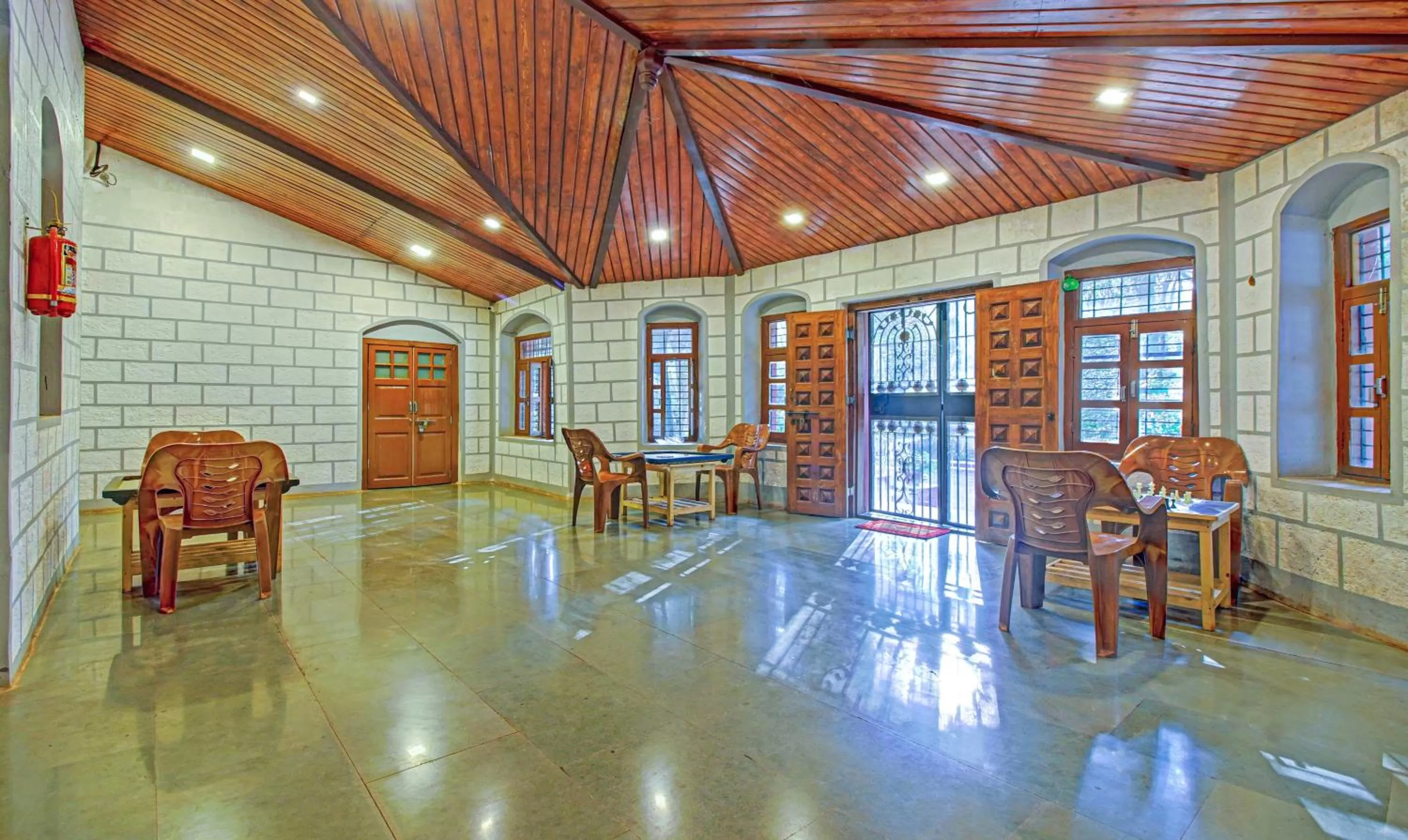 Treebo Trend Shalimar In The Forest Matheran