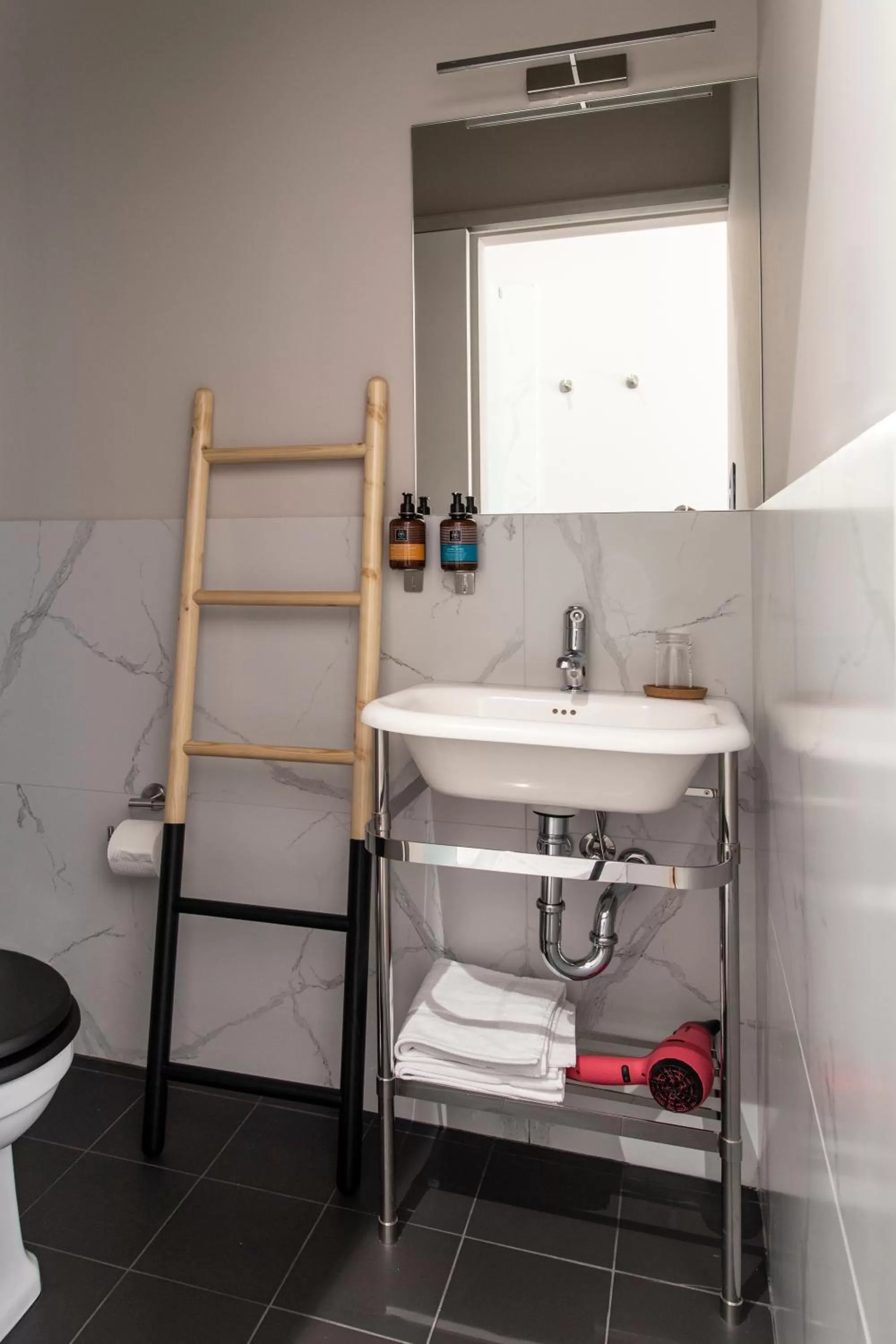 Bathroom in Bespoke House Athens