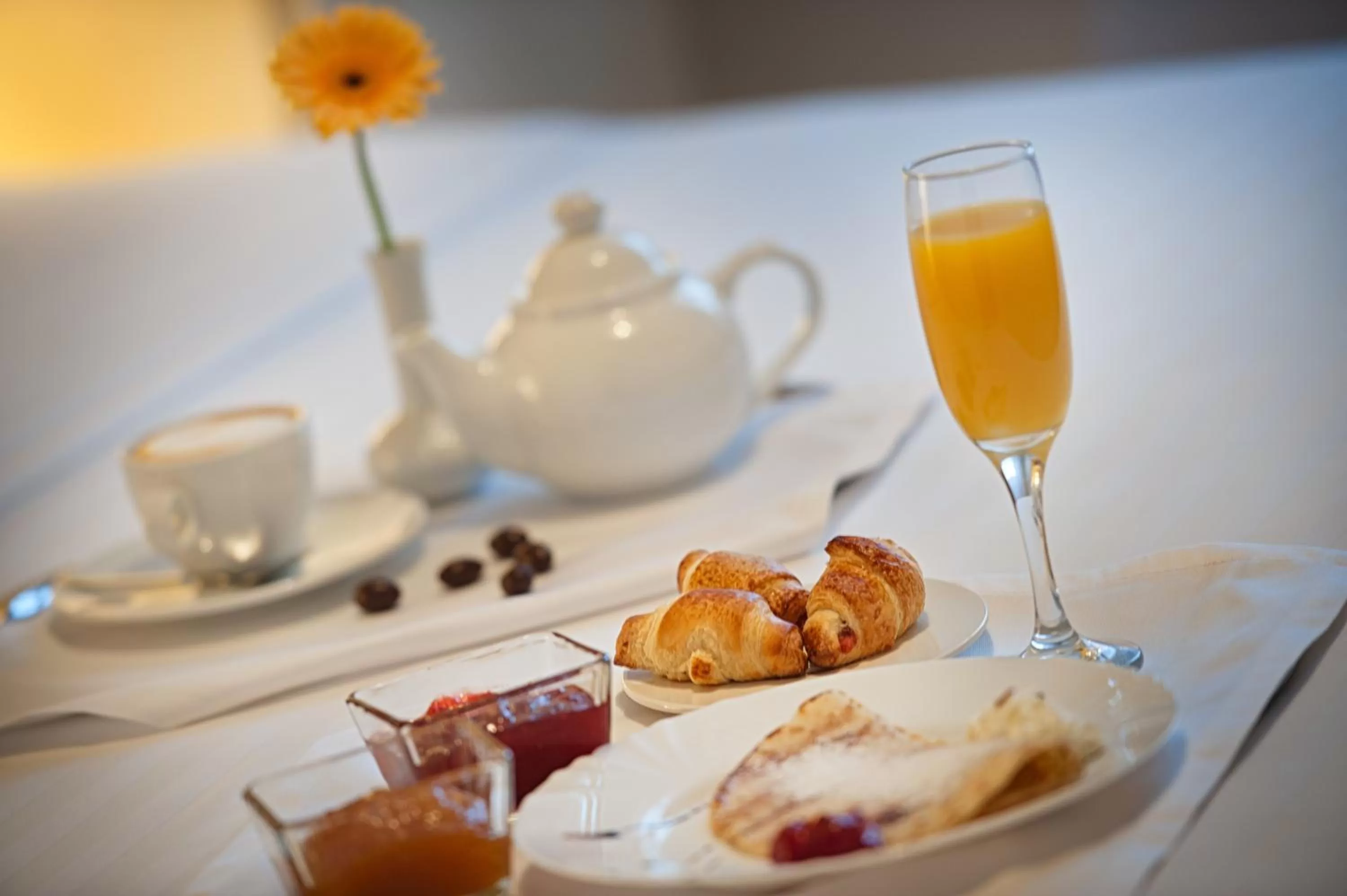 Food in Hotel Suite Home Prague