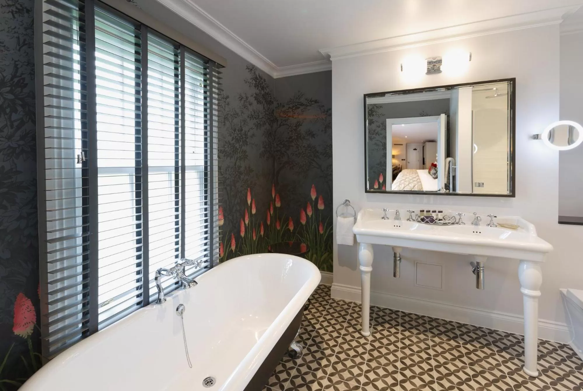 Bedroom in Gonville Hotel