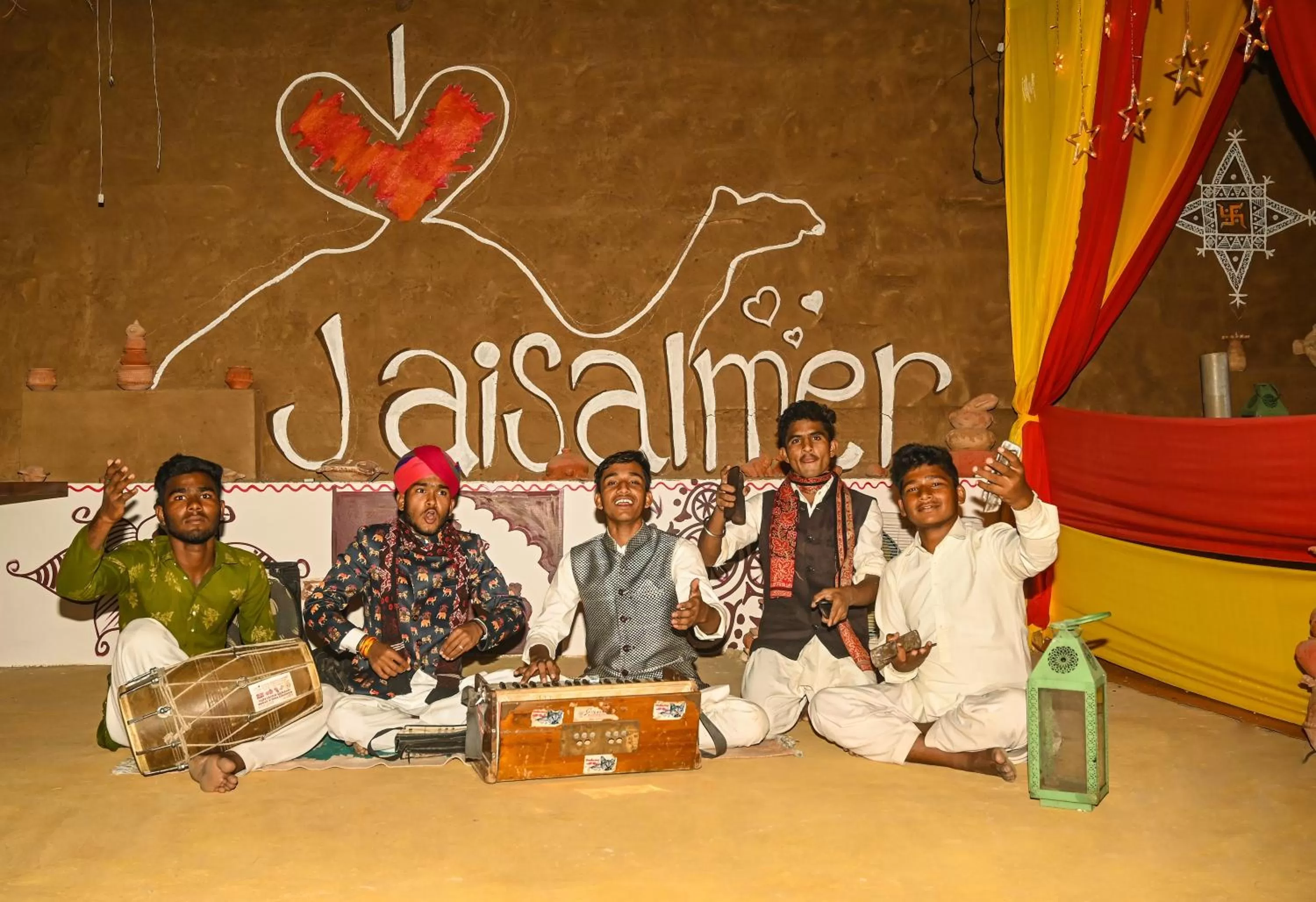 Evening entertainment in Garh Meera - A Sensational Boutique Hotel