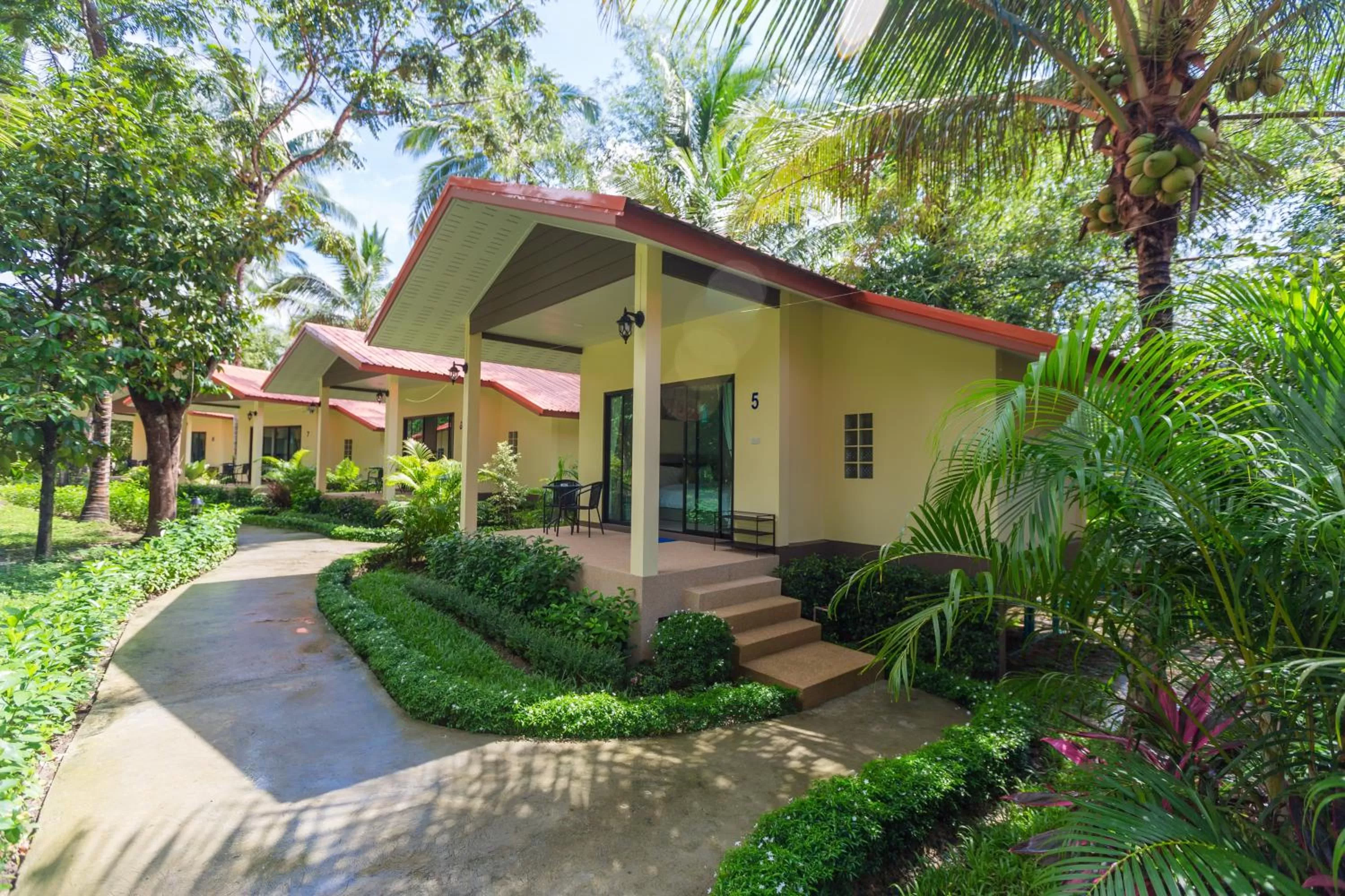 Facade/entrance in Garden Villa Khaolak