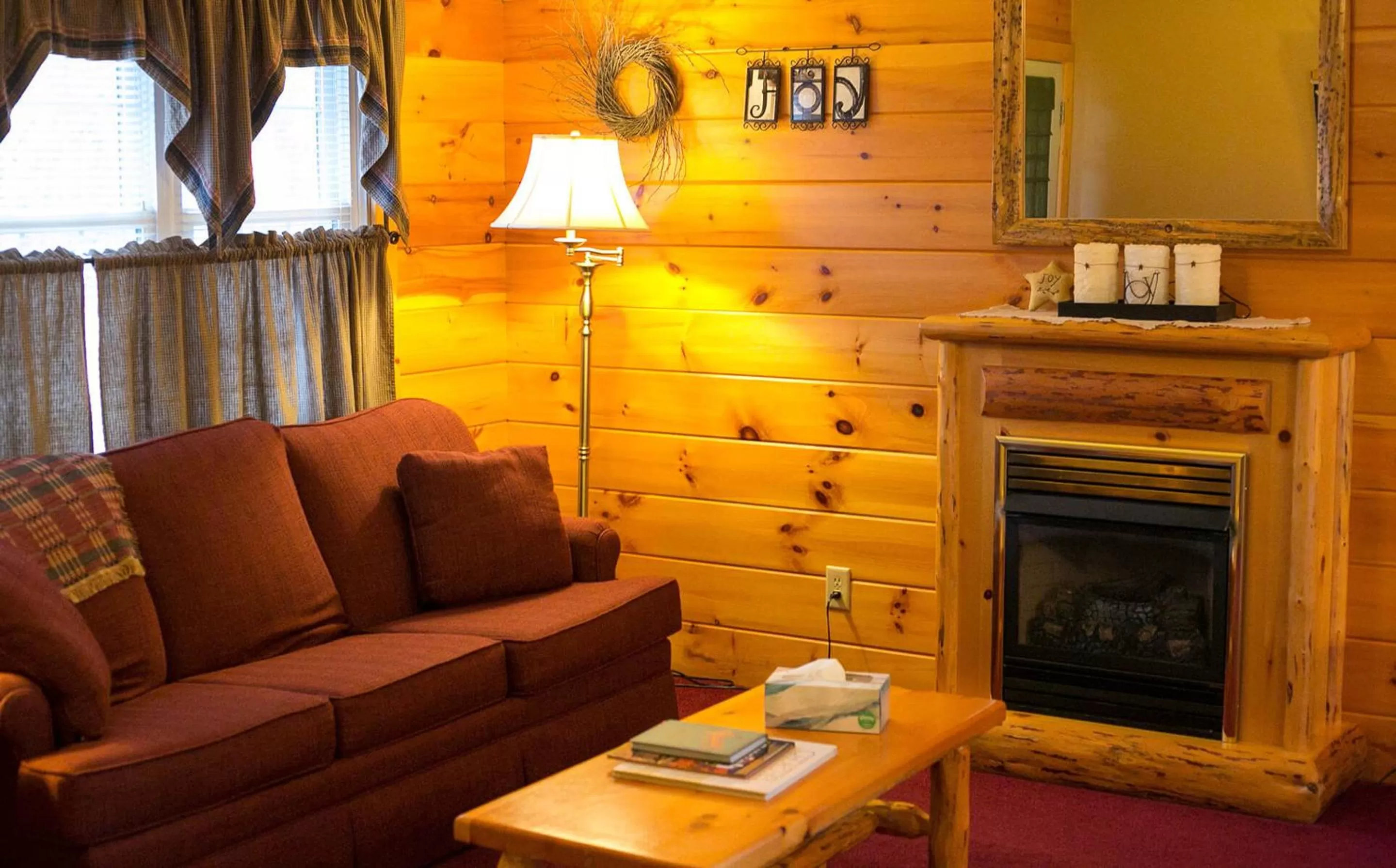 Living room, Seating Area in Blessing Lodge by Amish Country Lodging