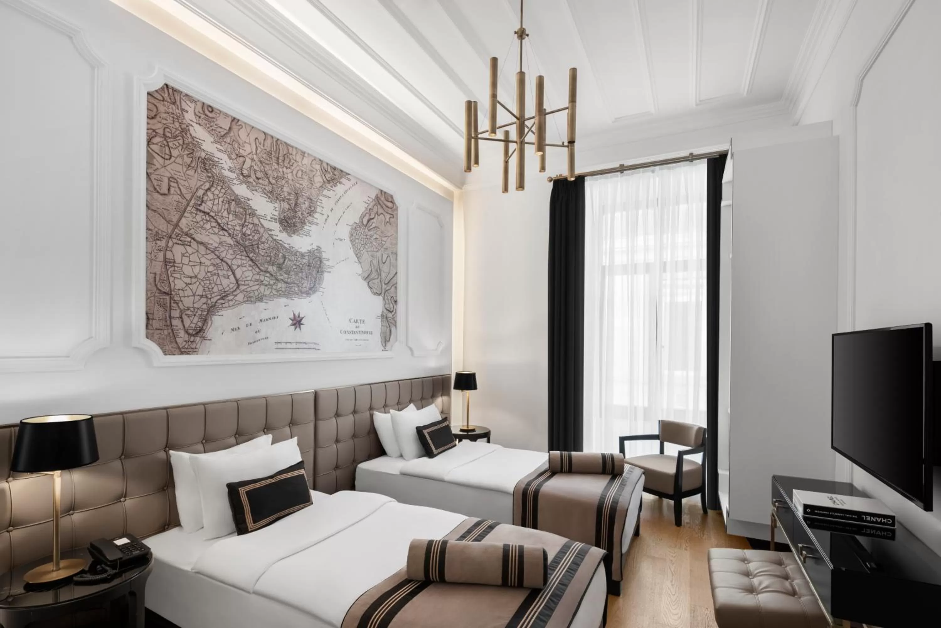 Bed in AKKA Lush Hotel Taksim