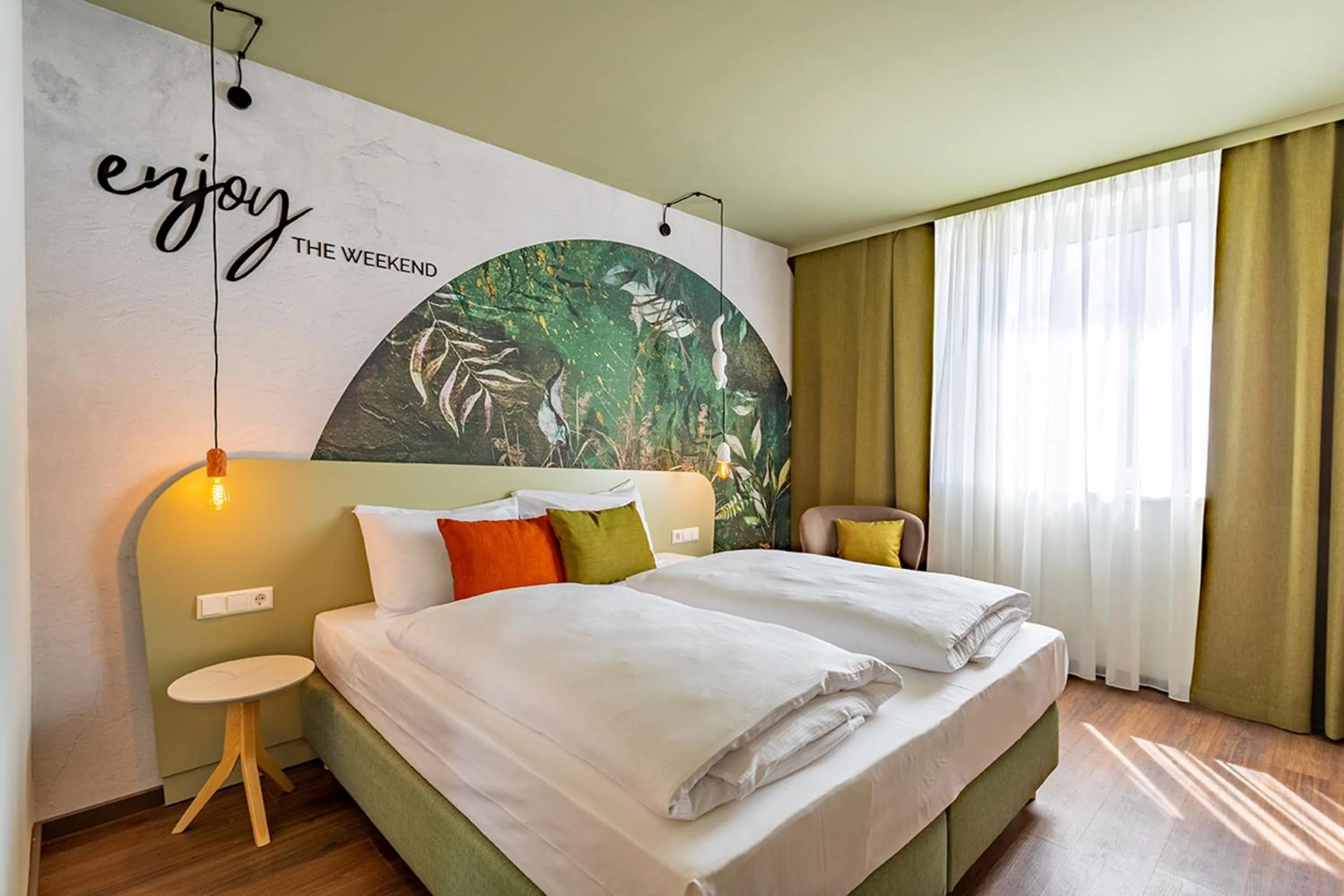 Photo of the whole room, Bed in The Weekend Hotel