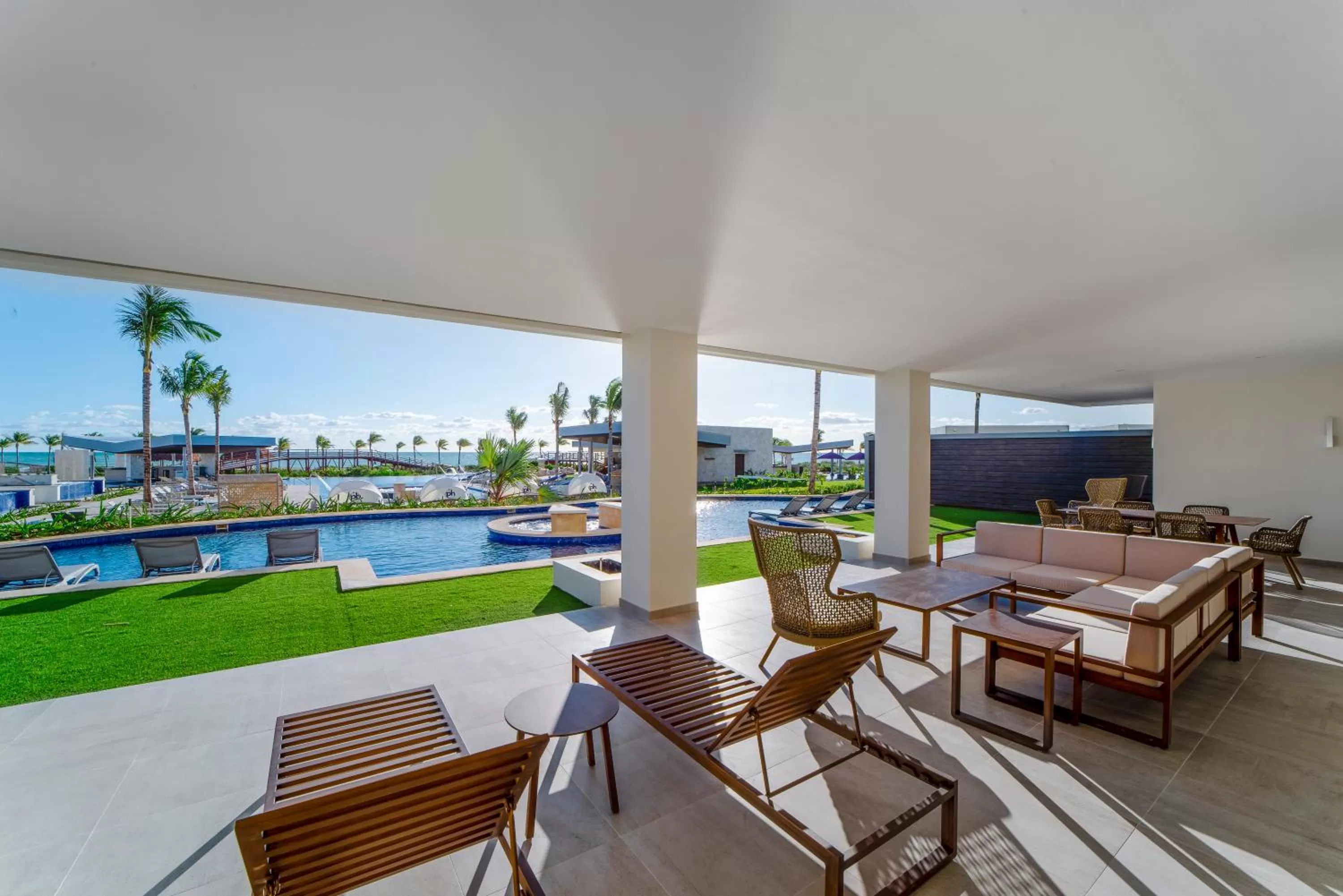 Balcony/Terrace in Planet Hollywood Cancun by Royalton, An Autograph Collection All-Inclusive Resort