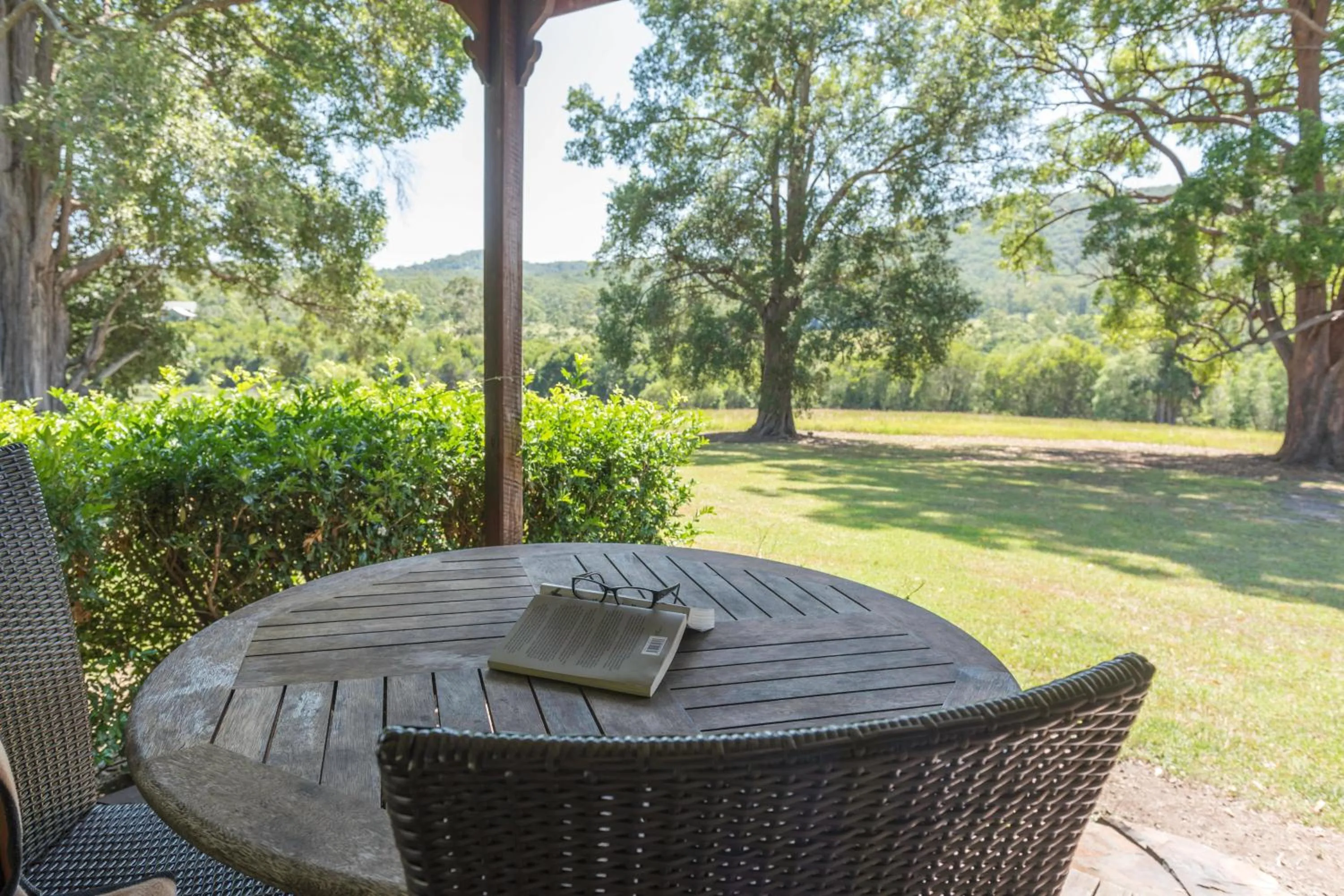 Clarendon Forest Retreat