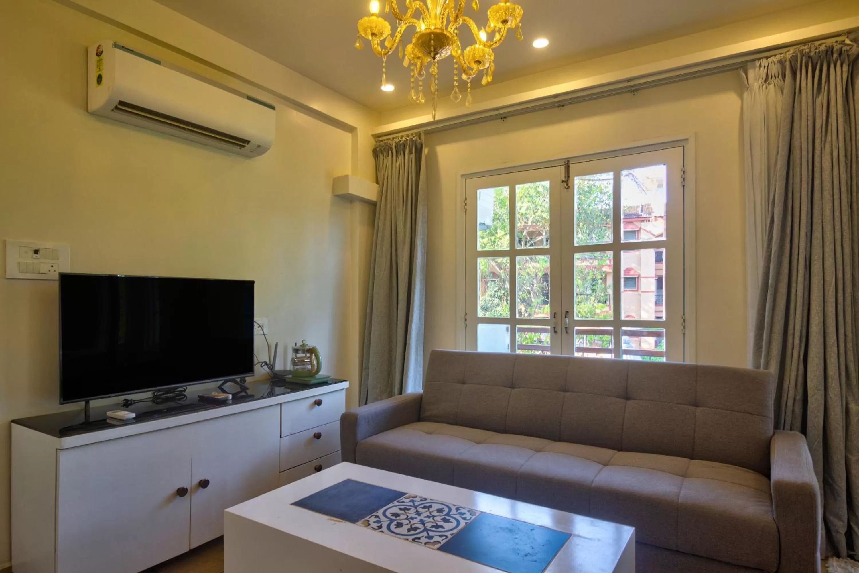 TV and multimedia, Seating Area in Pajaros Blu