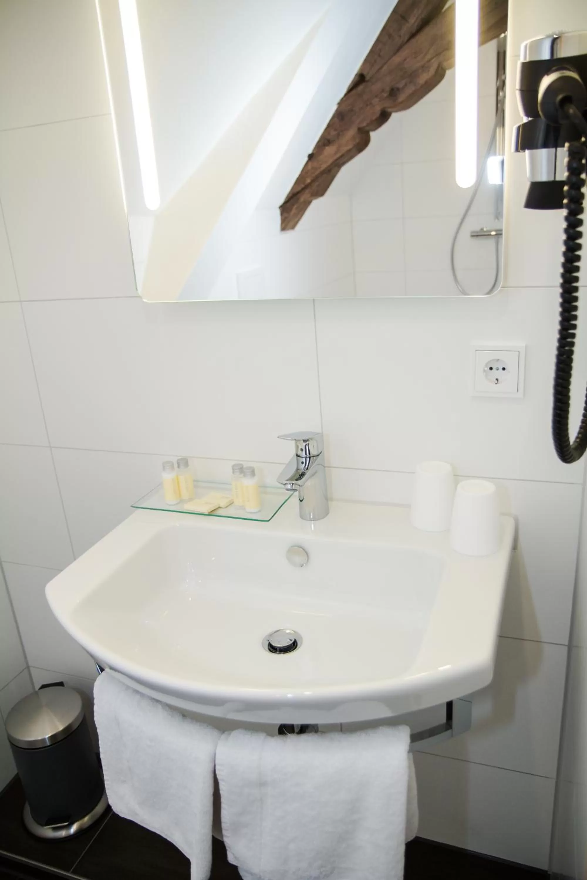 Bathroom in Hotel-Gasthof Blaue Traube e.K.