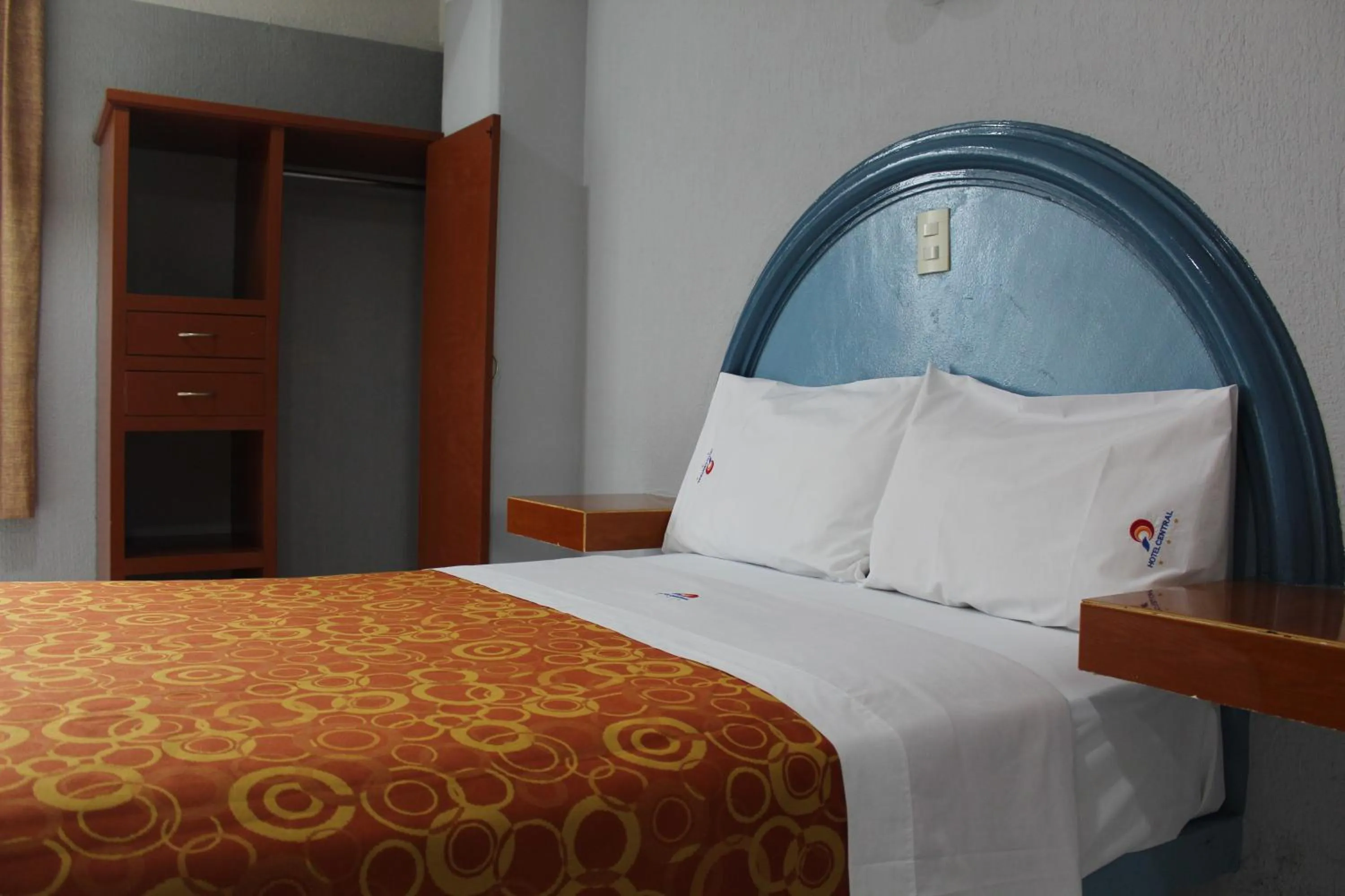 Bed in Hotel Central