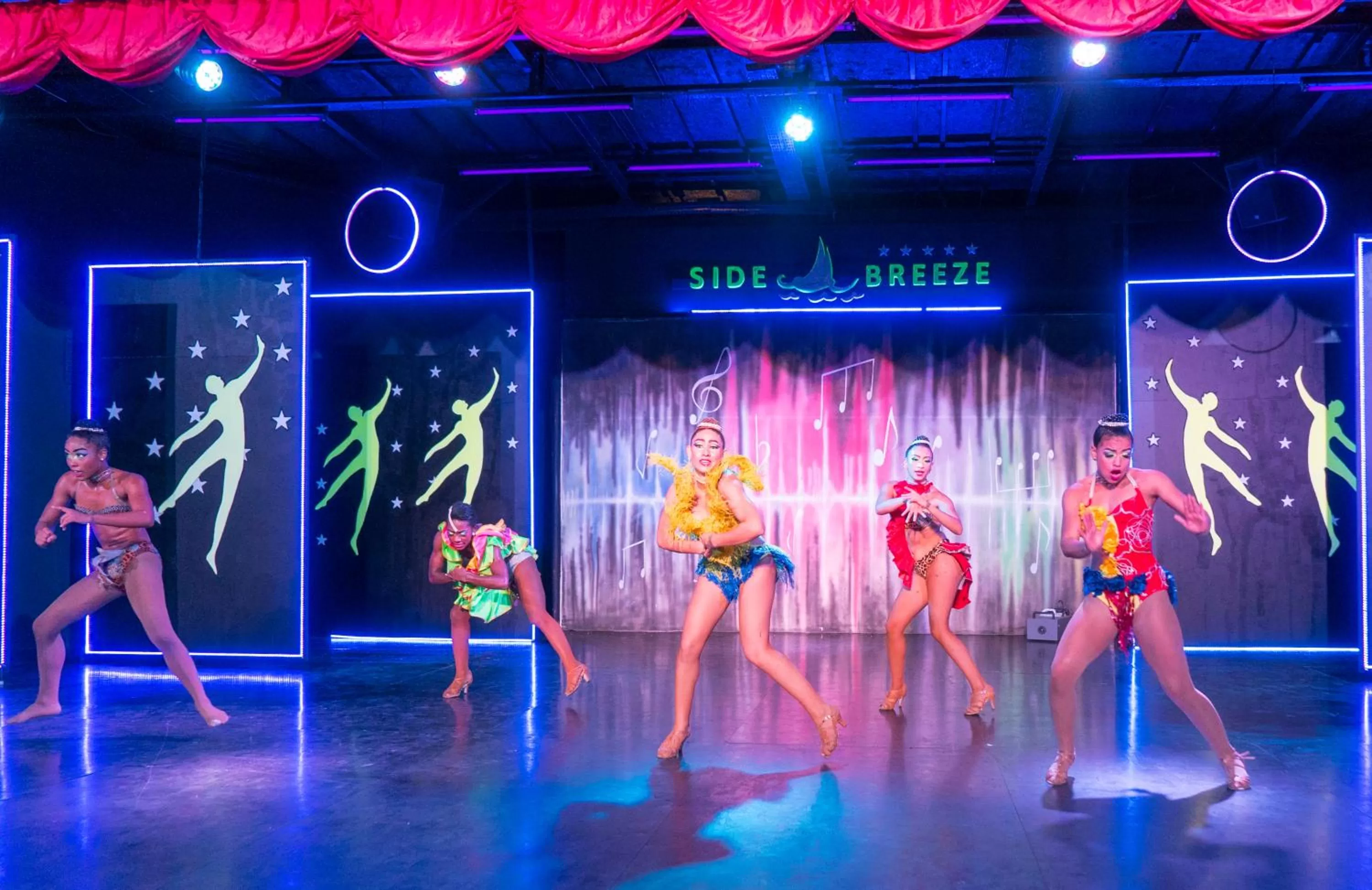 Evening entertainment in Side Breeze Hotel