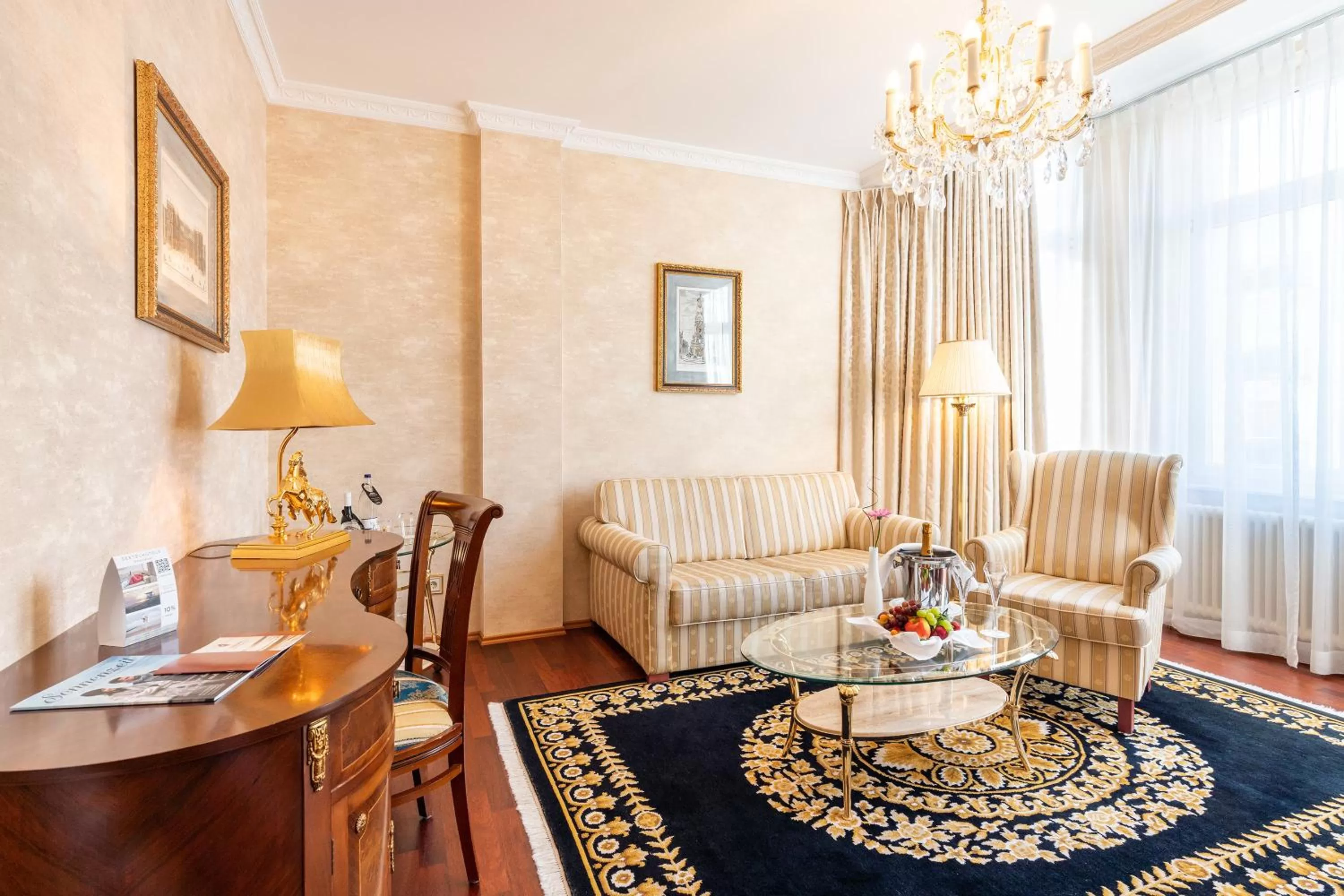 Photo of the whole room in SEETELHOTEL Ahlbecker Hof das elegante Traditionshotel & ruhiger Rückzugsort an der Ostsee