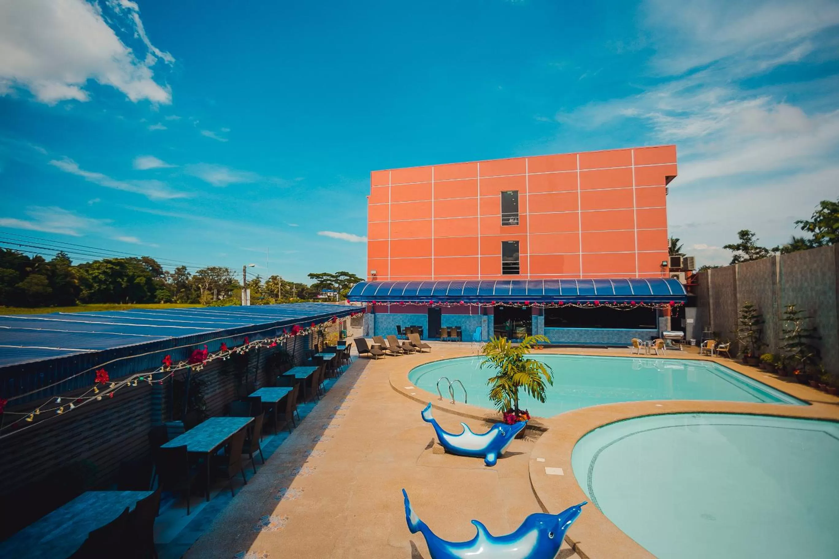 Swimming pool in Butuan Grand Palace Hotel