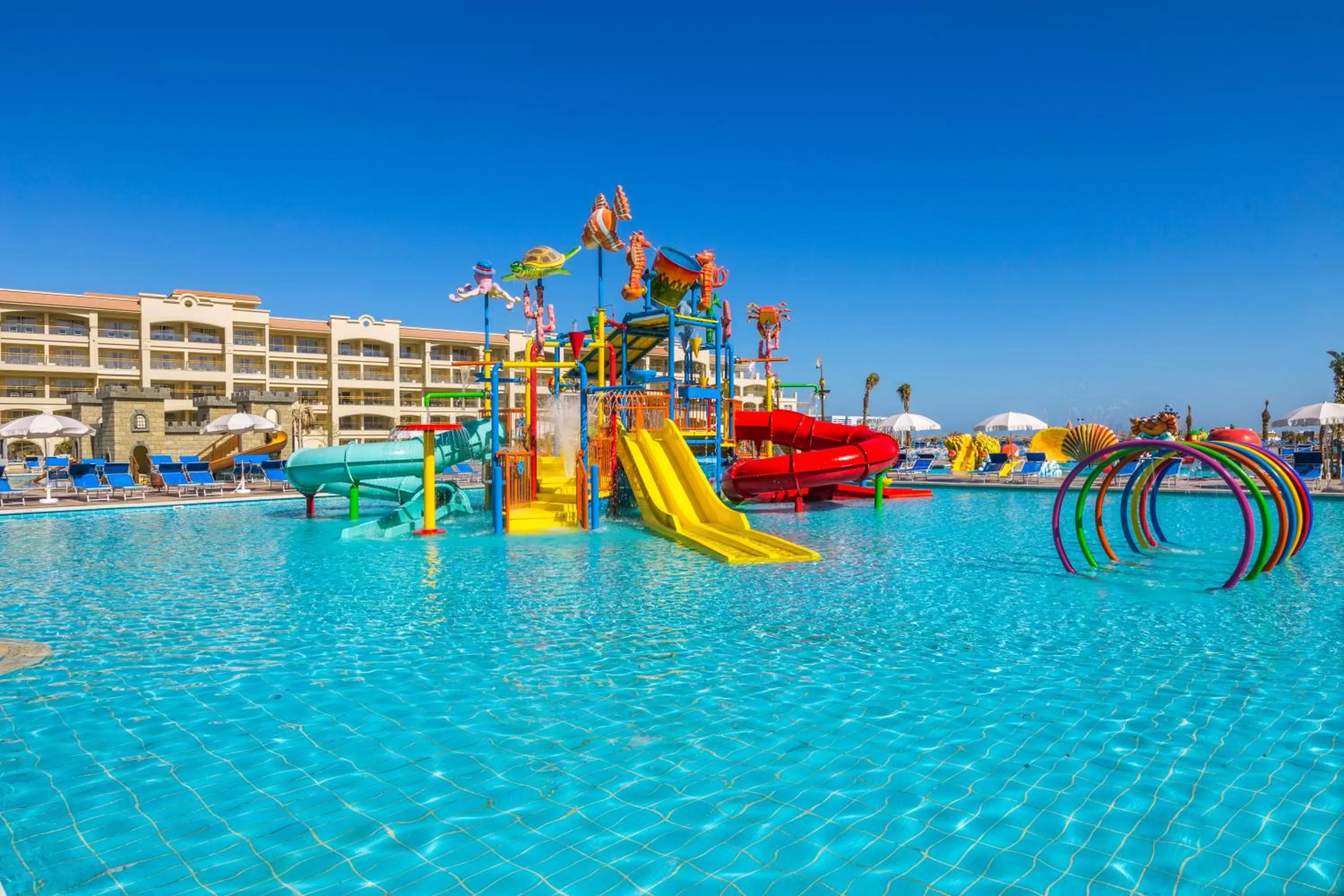 Aqua park in Pickalbatros White Beach Resort - Hurghada