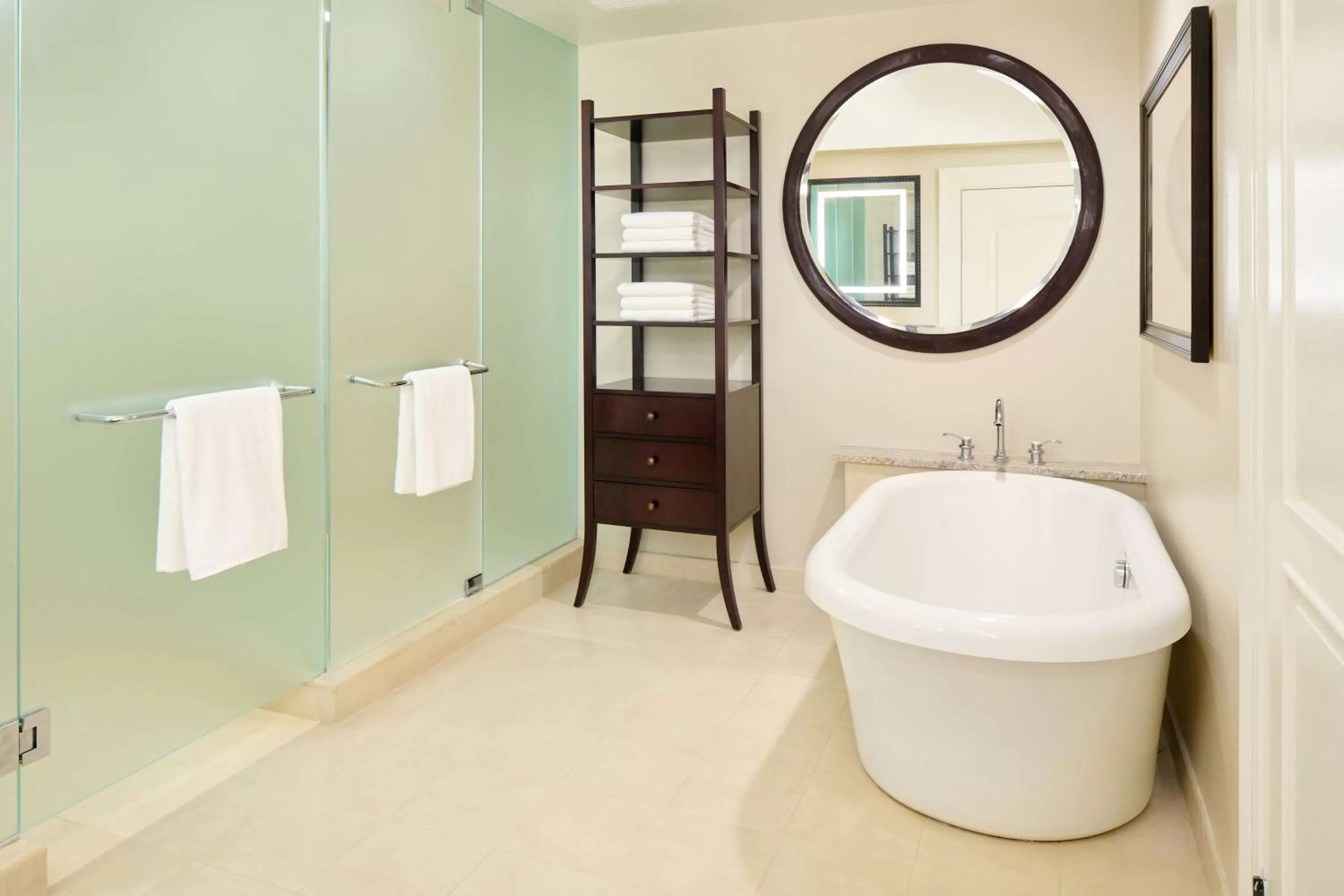 Bathroom in Hilton Grand Vacations Club Kings Land Waikoloa