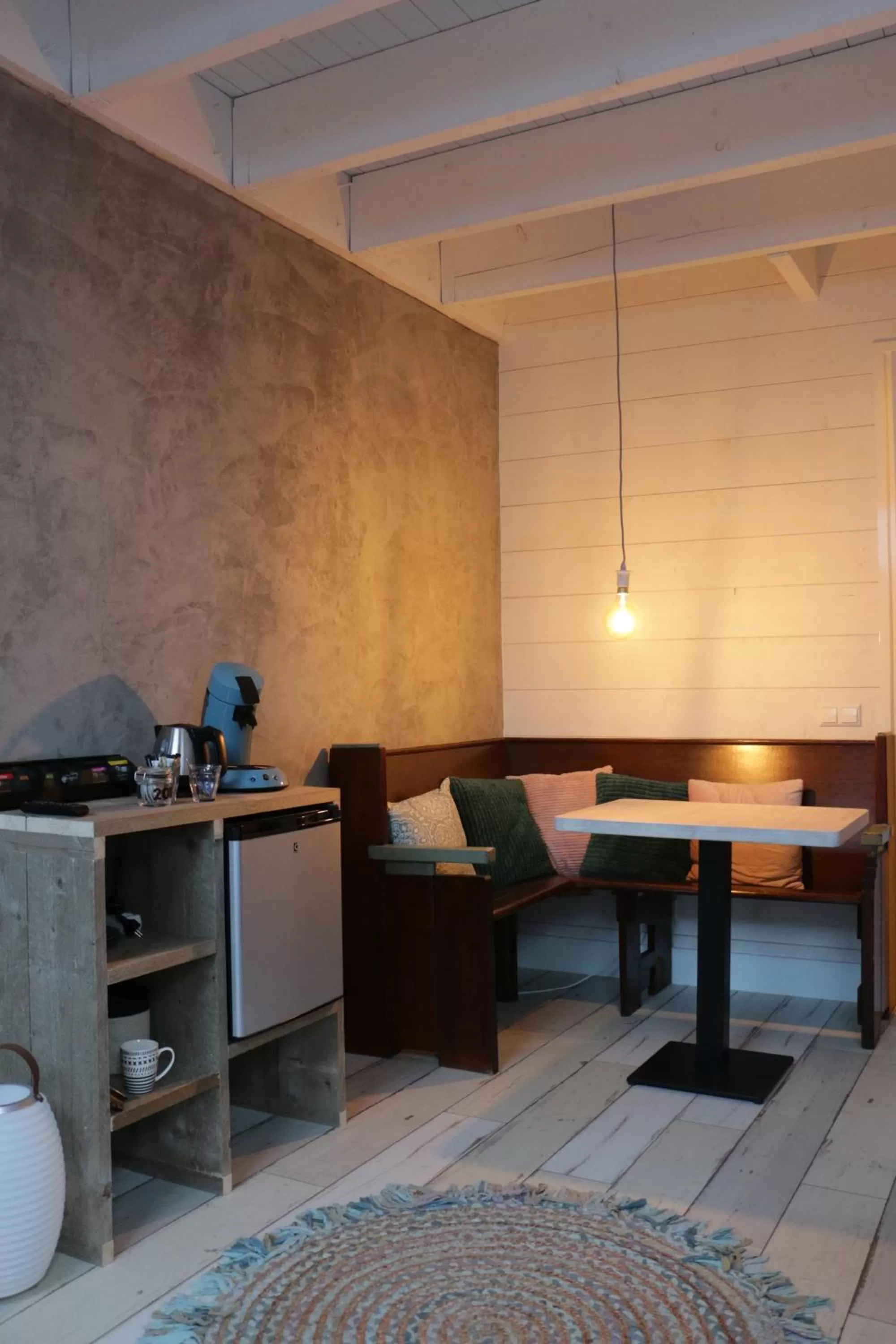 Seating area in B&B de Petrakerk