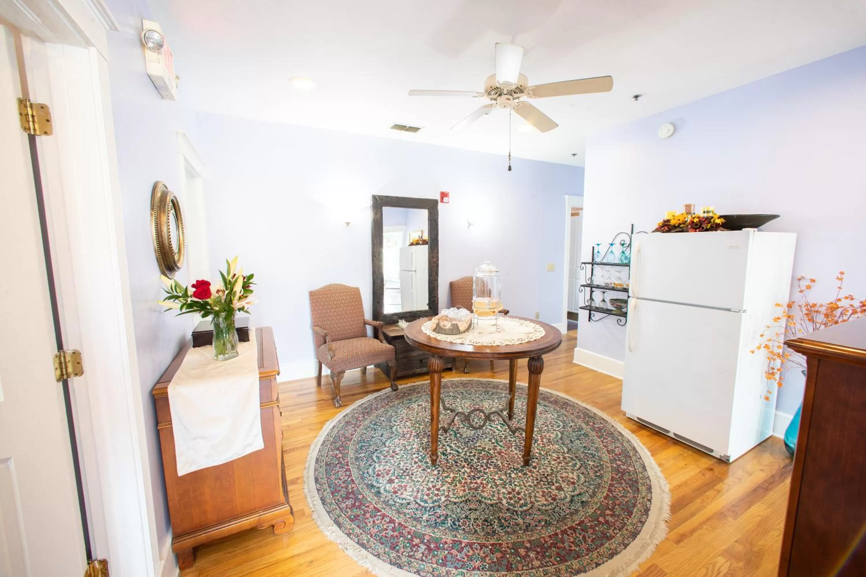 Seating area in Carriage Way Centennial House - Adult Only- Saint Augustine