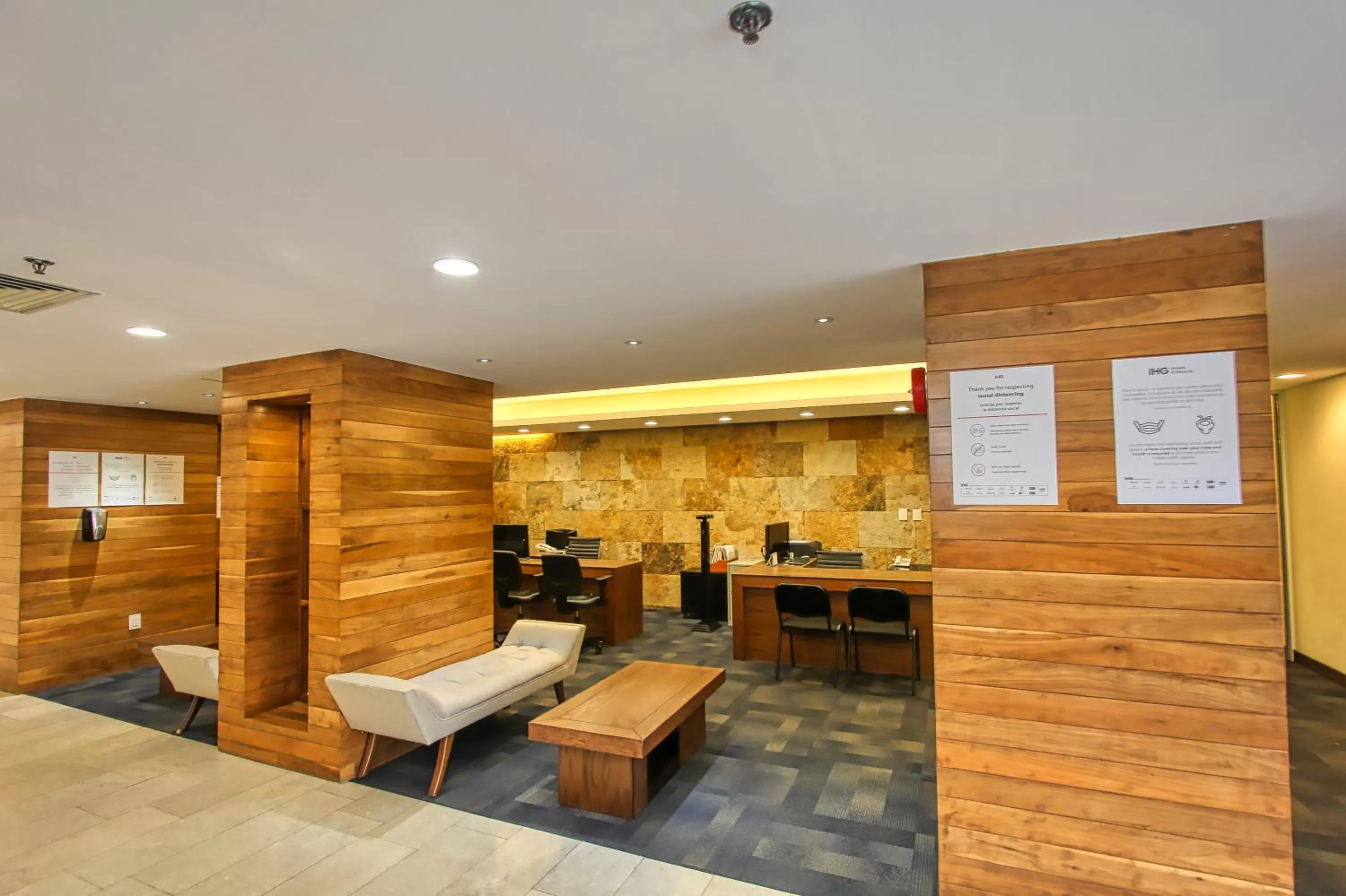 Restaurant/places to eat in Holiday Inn Leon by IHG