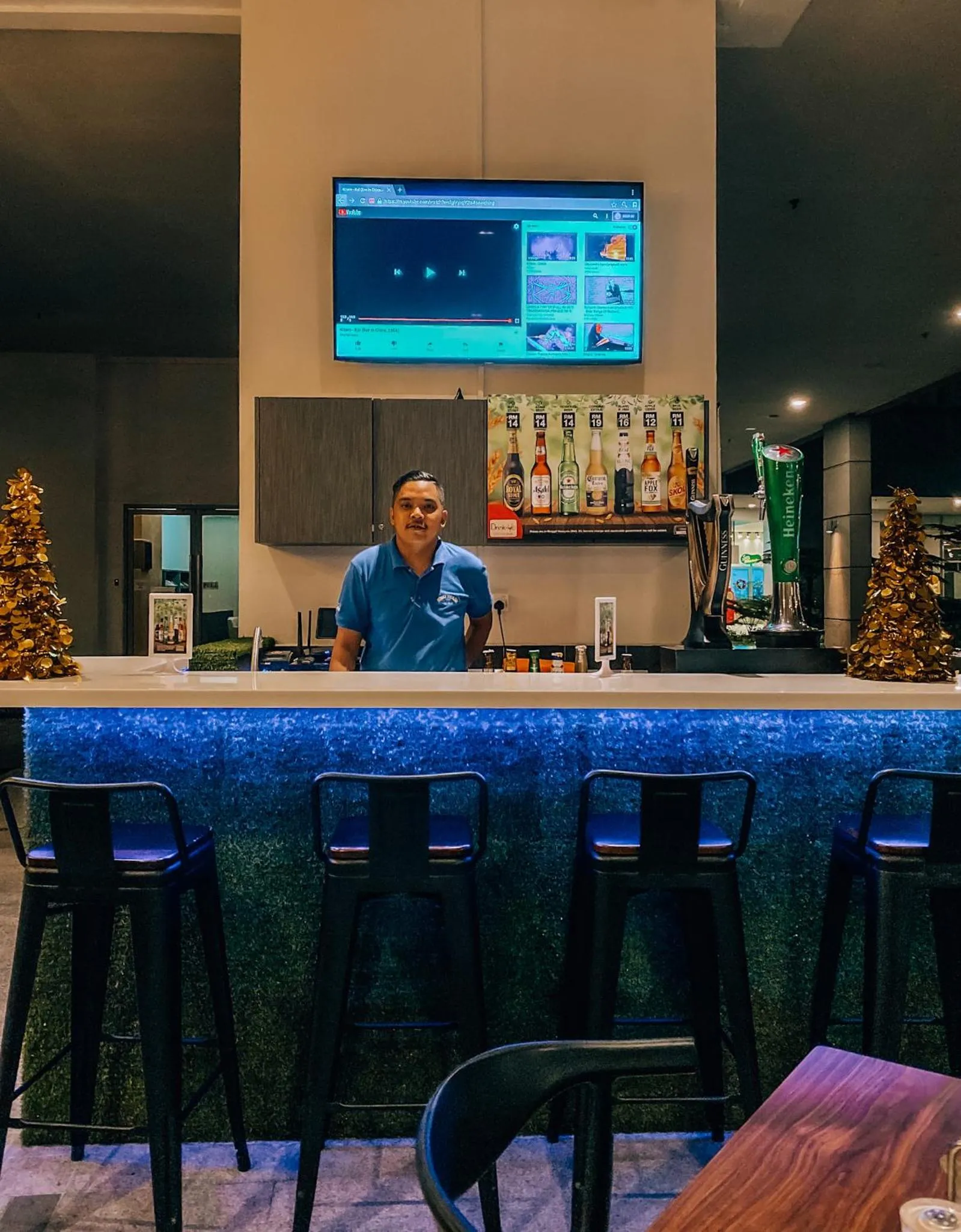 Restaurant/places to eat in Regalia Upper View Hotel