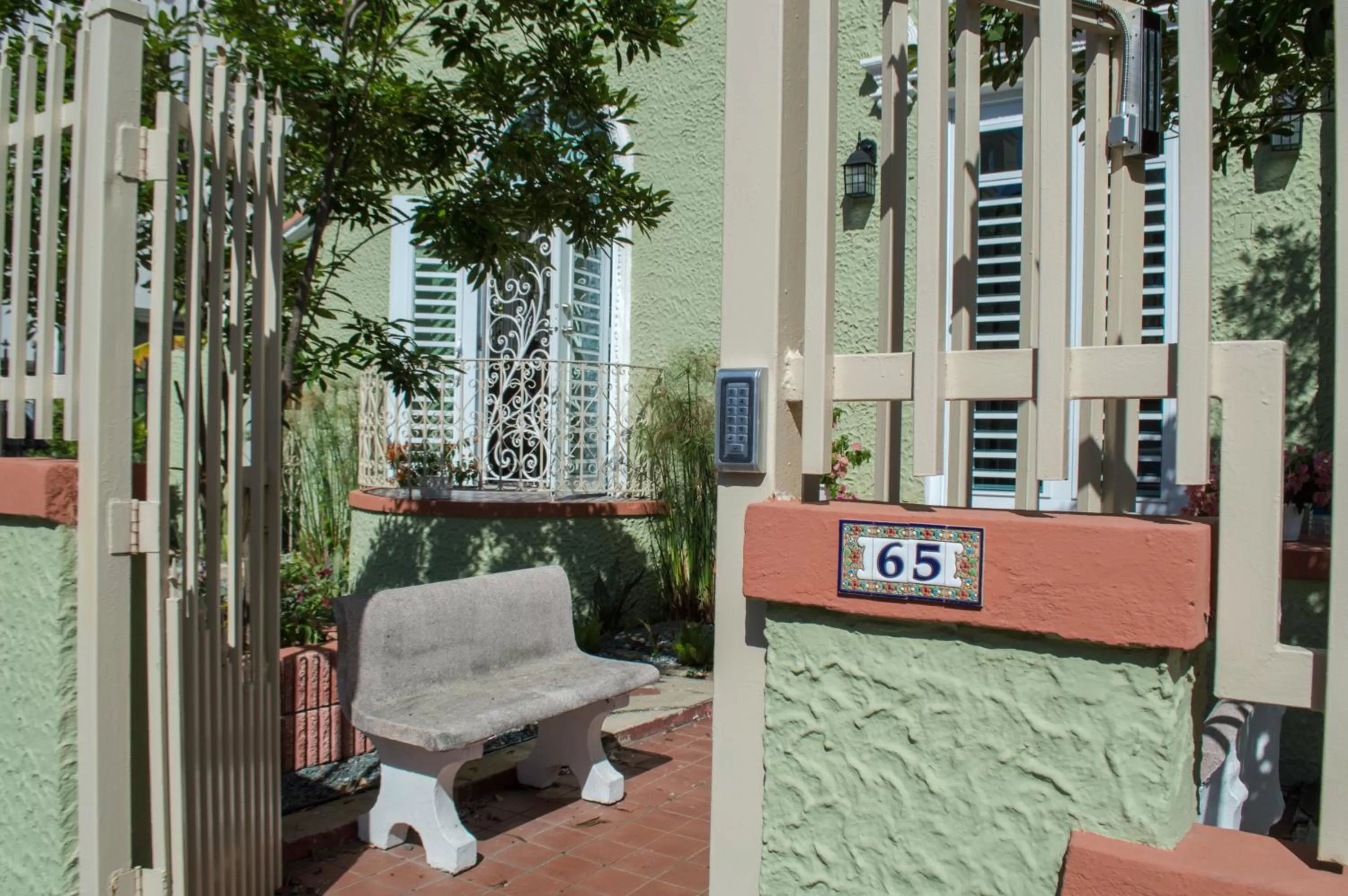 Property building in Casa Isabel B&B