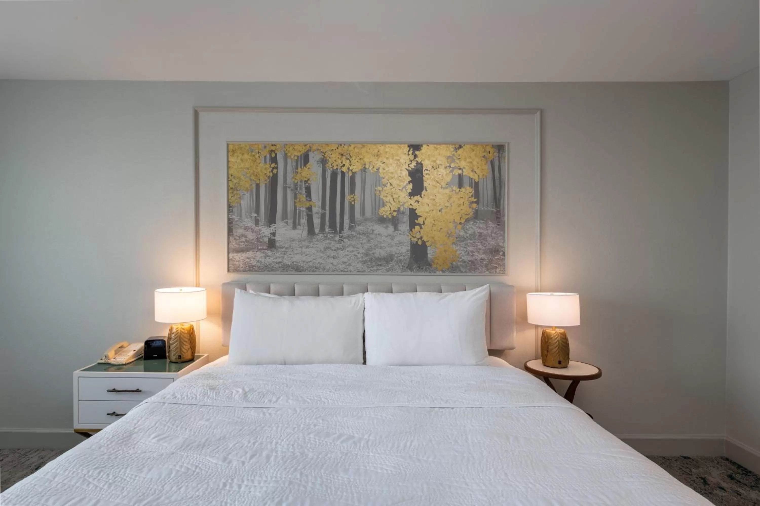 Photo of the whole room, Bed in Castle Hotel, Autograph Collection