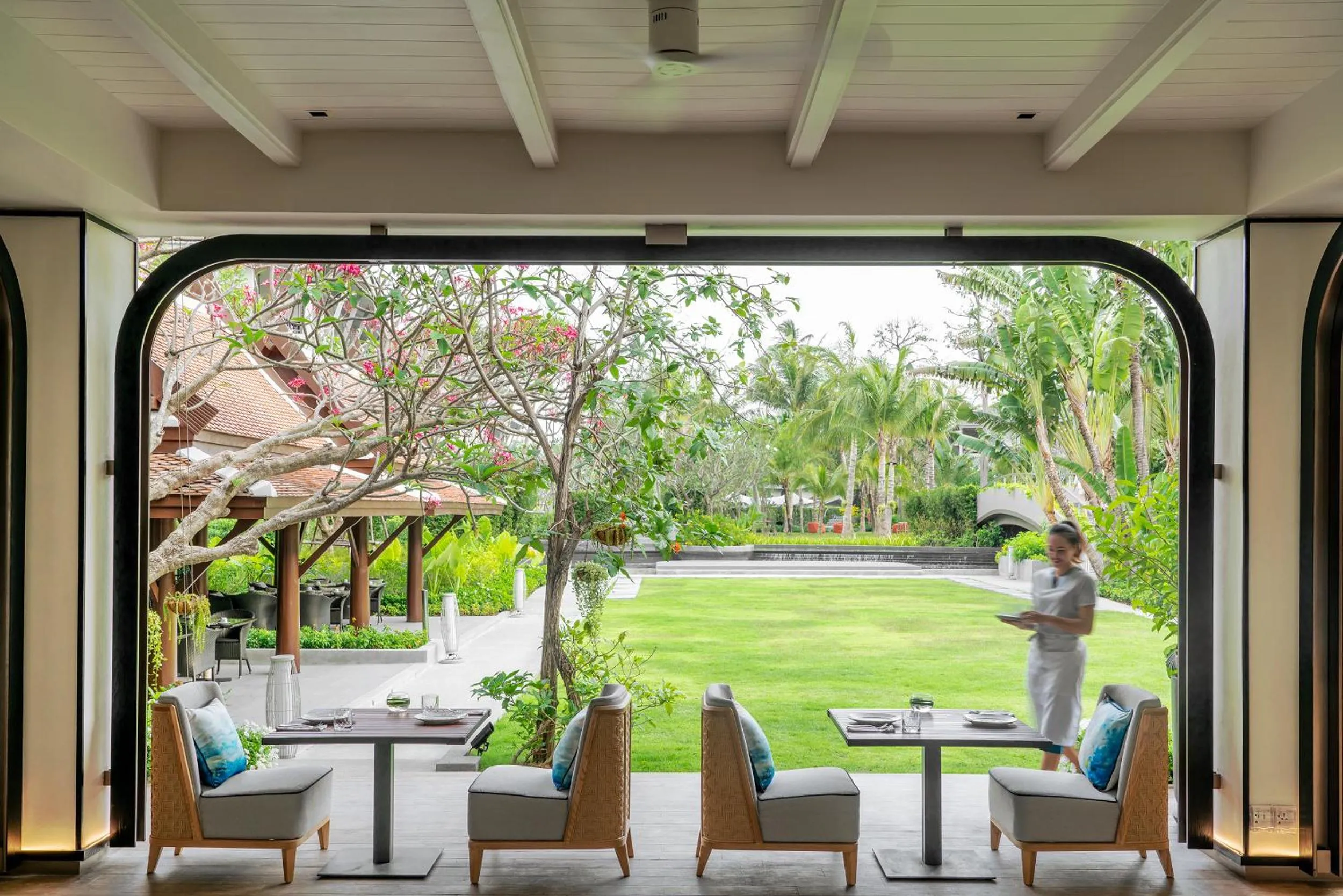 Restaurant/places to eat in Melia Koh Samui