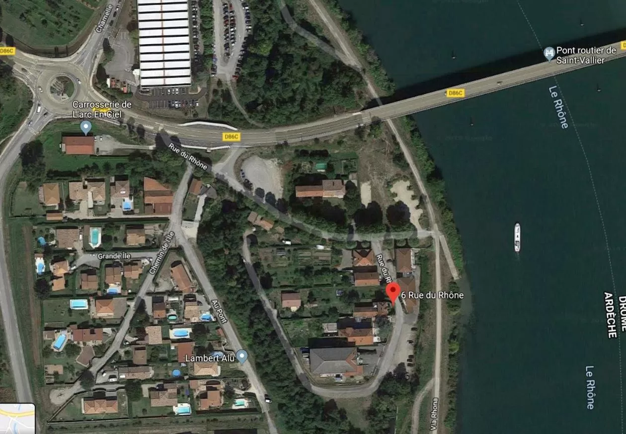 Bird's-eye View in Maison Sarras