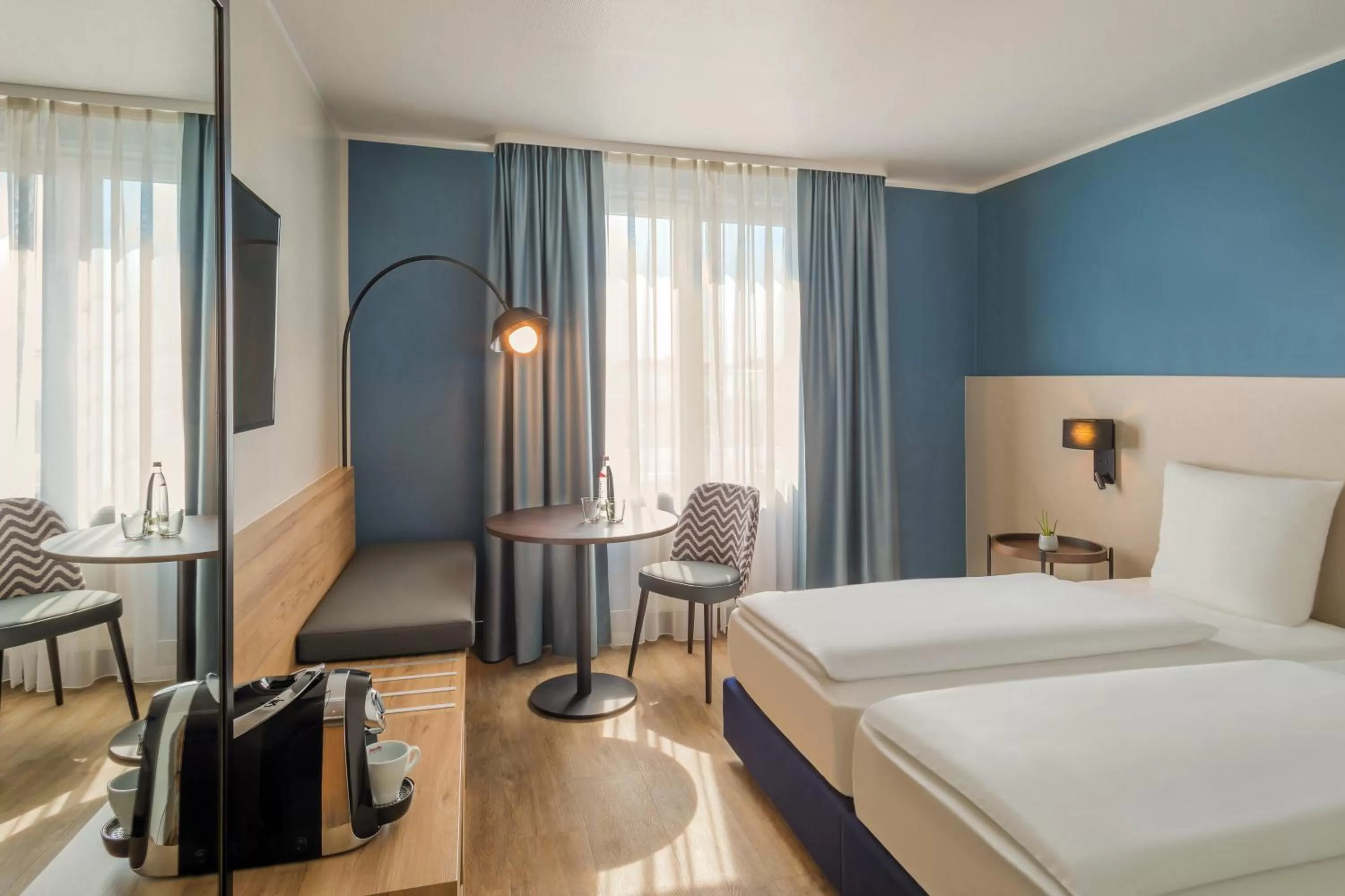 Photo of the whole room, Bed in Hotel Oberhausen Neue Mitte affiliated by Meliá