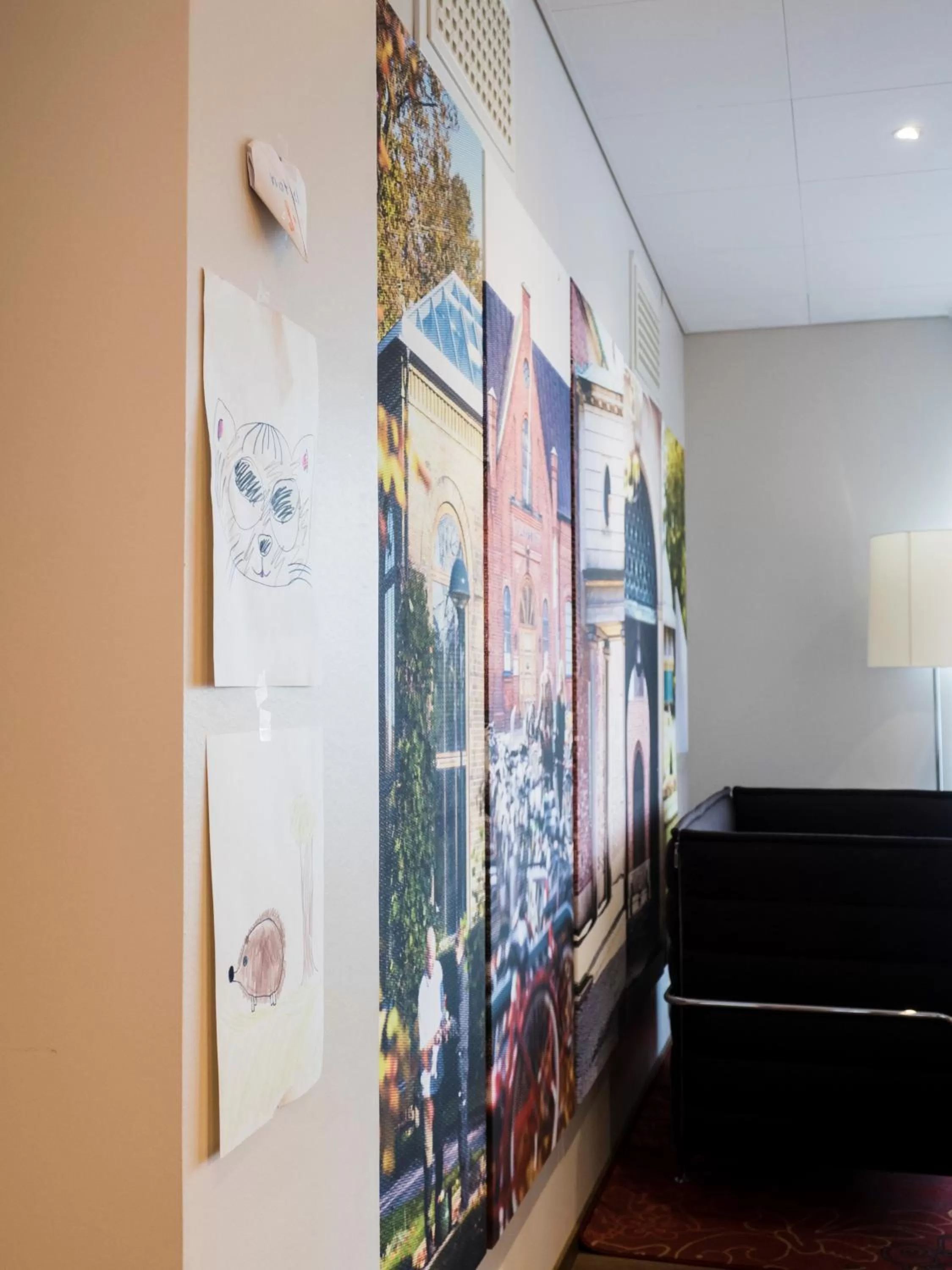 Communal lounge/ TV room in Finn Apartments