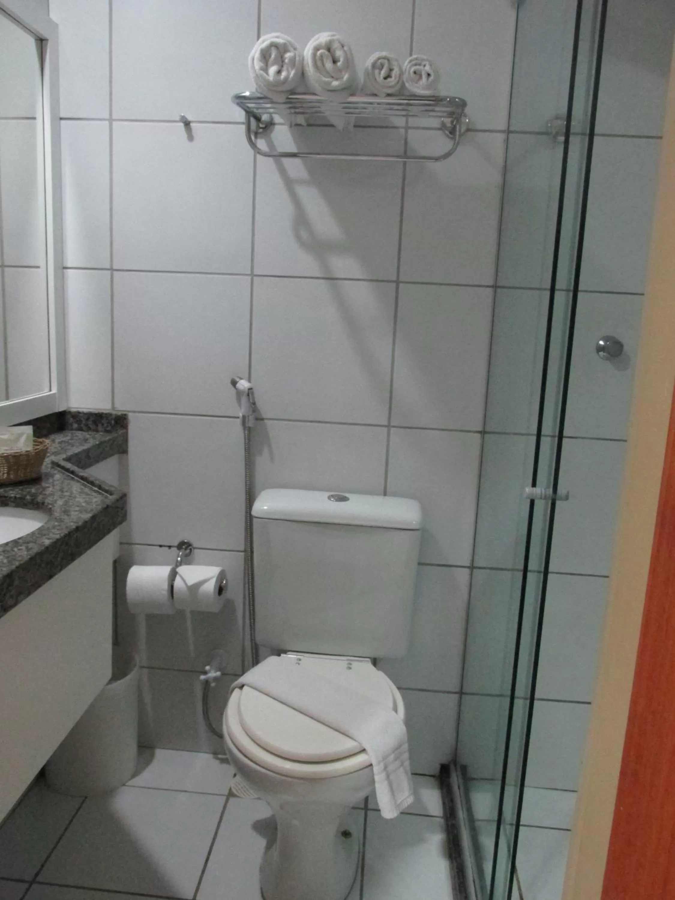 Bathroom in Hotel Villamaris