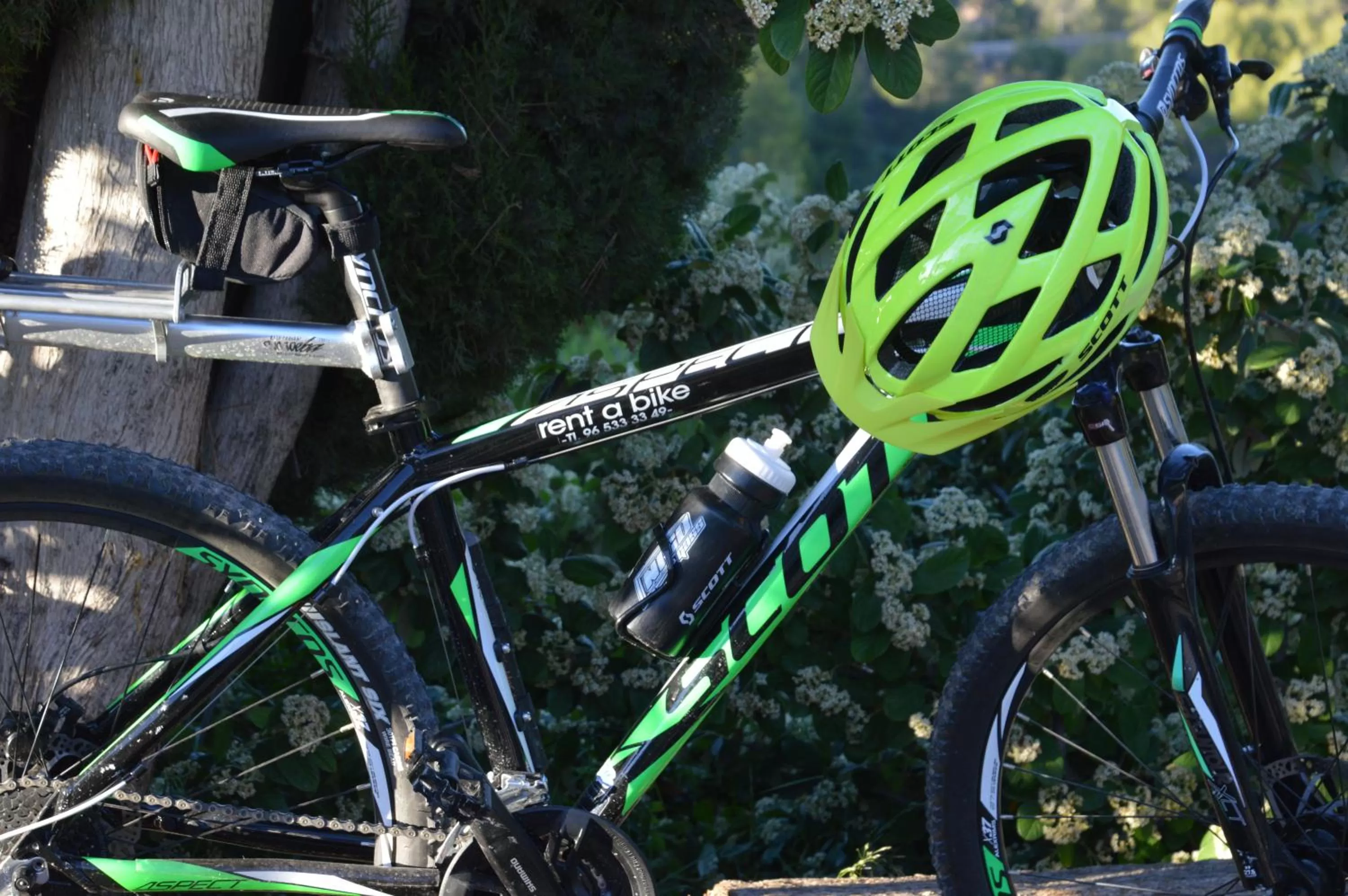 Cycling in Eco Hotel con encanto Masía la Mota B&B