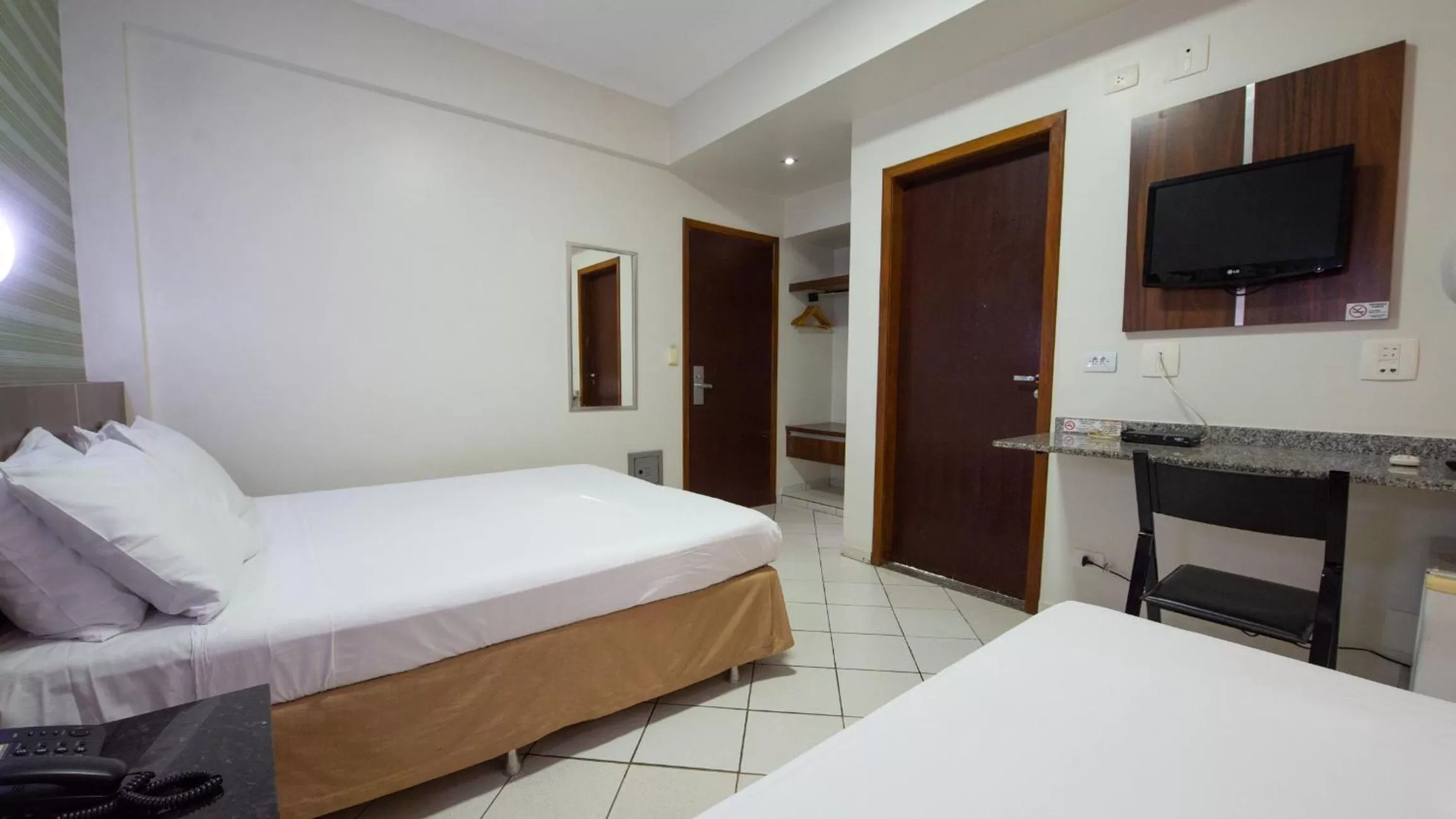 Bed in Araucaria Hotel Business - Maringá