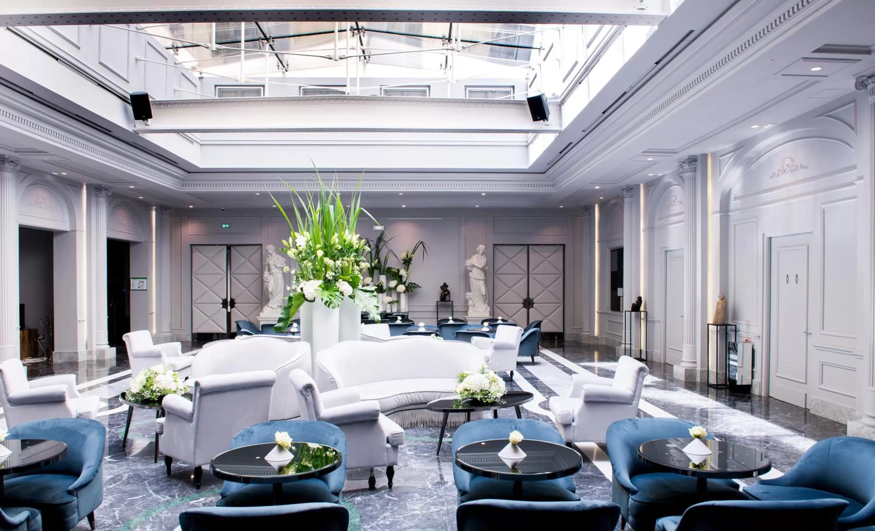 Lobby or reception in Boscolo Lyon Hotel & Spa
