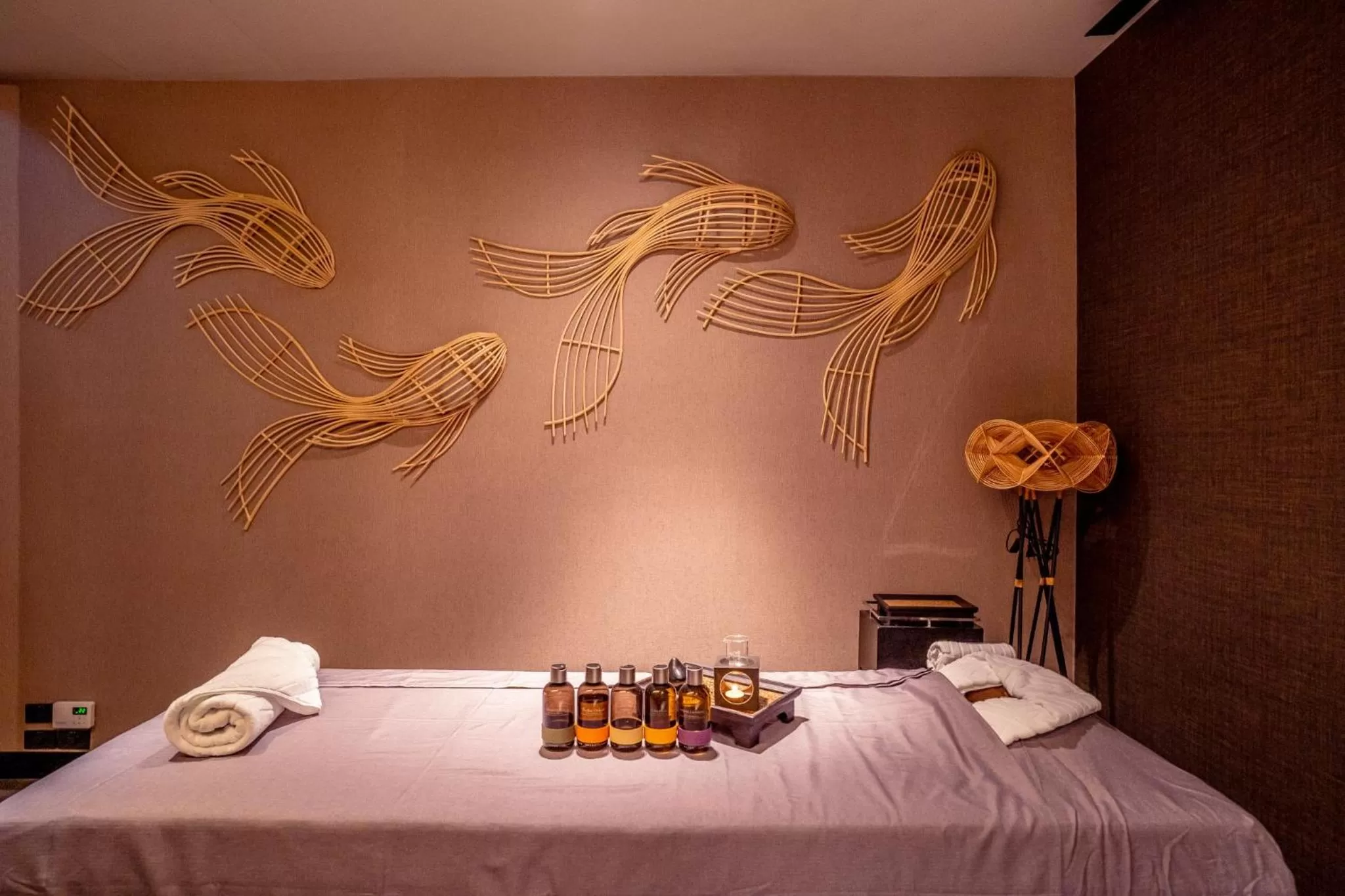 Spa and wellness centre/facilities, Bed in Chatrium Grand Bangkok