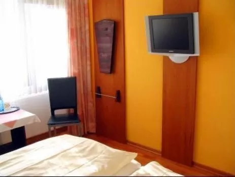 TV and multimedia, Bed in Hotel am Wasserturm