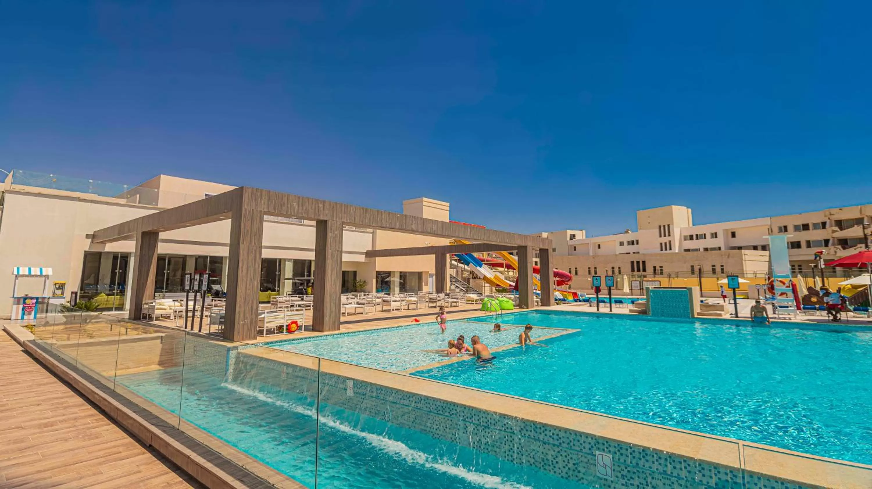 Swimming pool in Amarina Abu Soma Resort & Aquapark