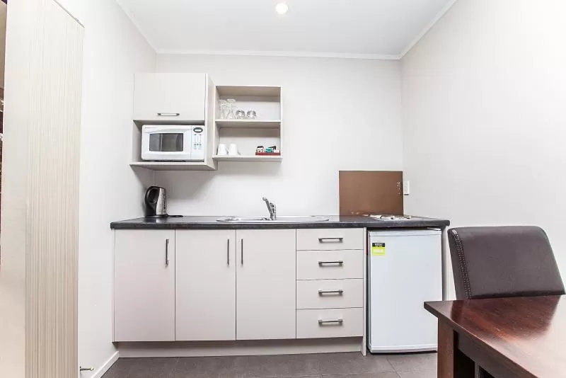 Kitchen or kitchenette in Parkview Motor Inn