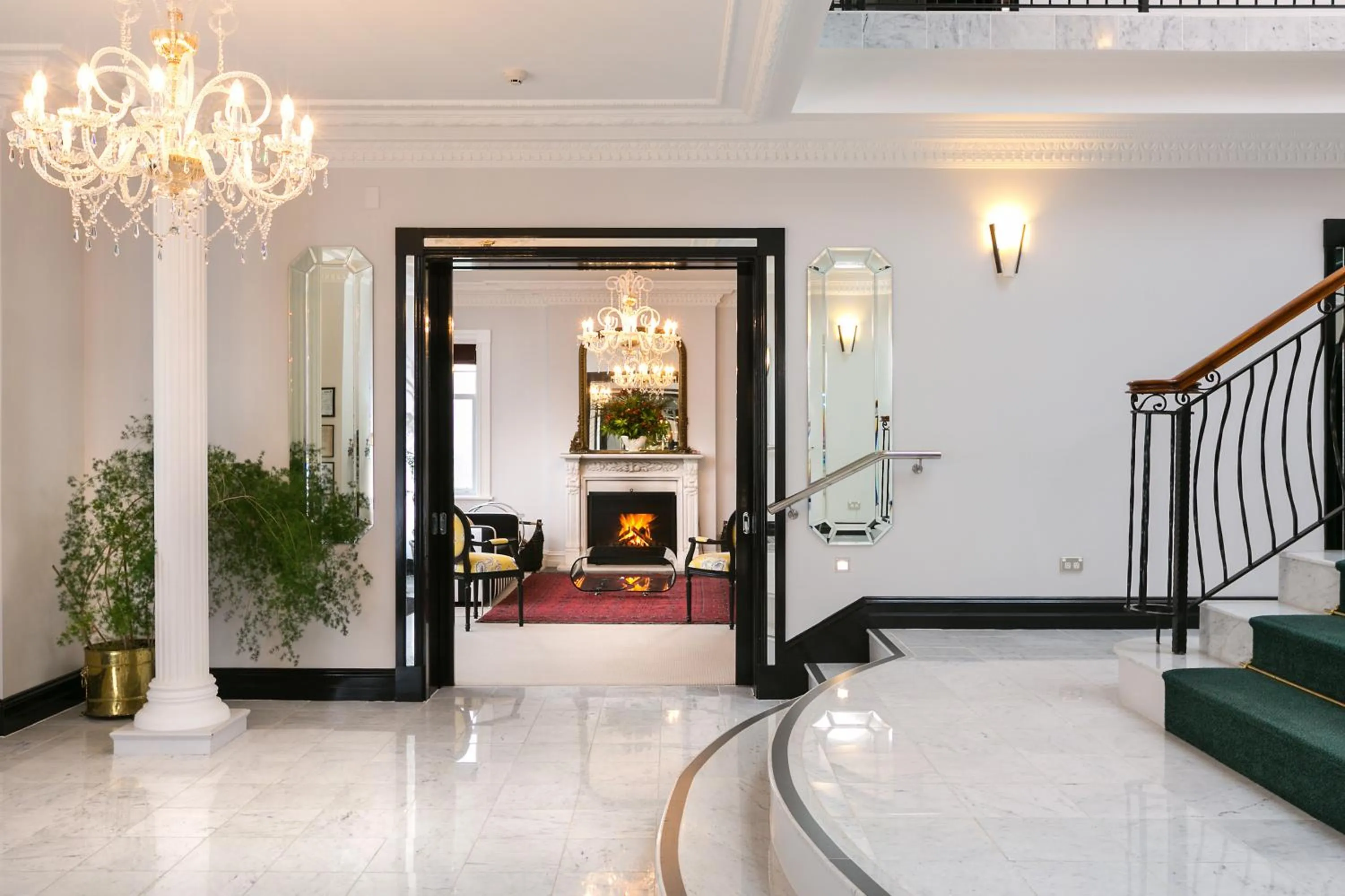 Lobby or reception in Camp Estate by Larnach Castle