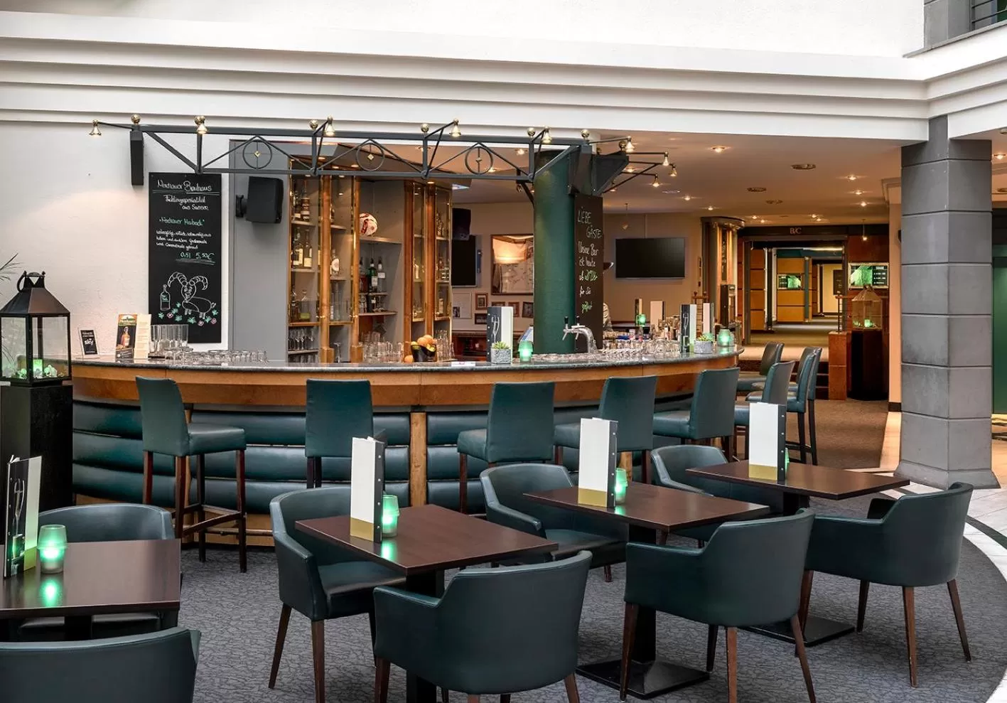 Lounge or bar in Seminaris Hotel Leipzig