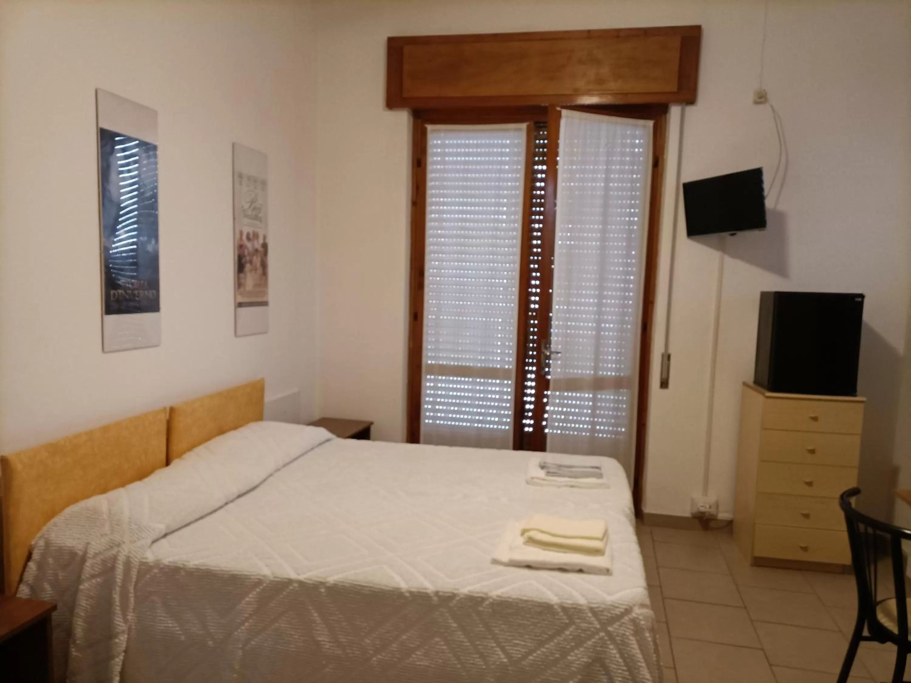Bedroom, Bed in Albergo Roma