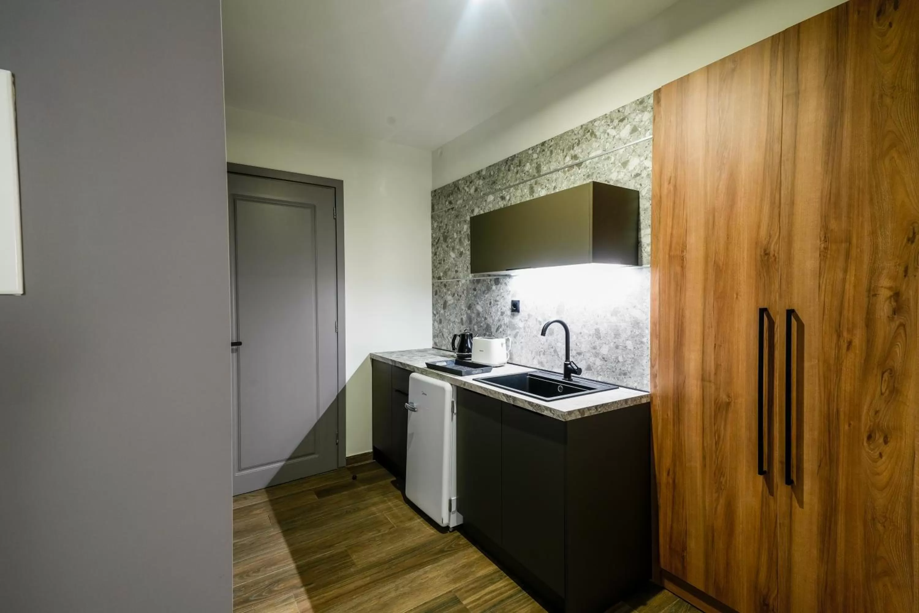 Kitchen or kitchenette, Kitchen/Kitchenette in CASA DIVINUS SUITES