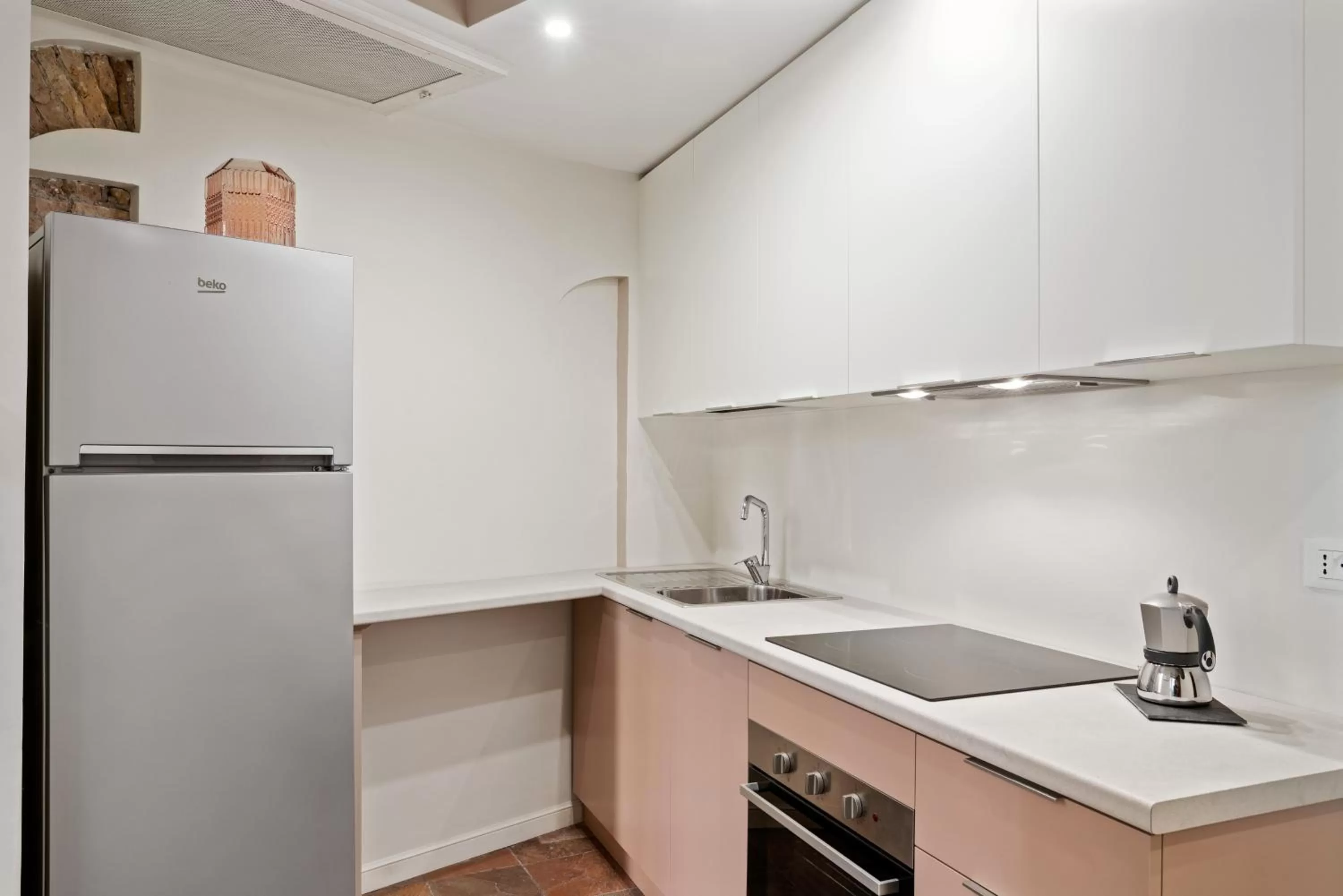 BMGA l ViaPaola43 Palace